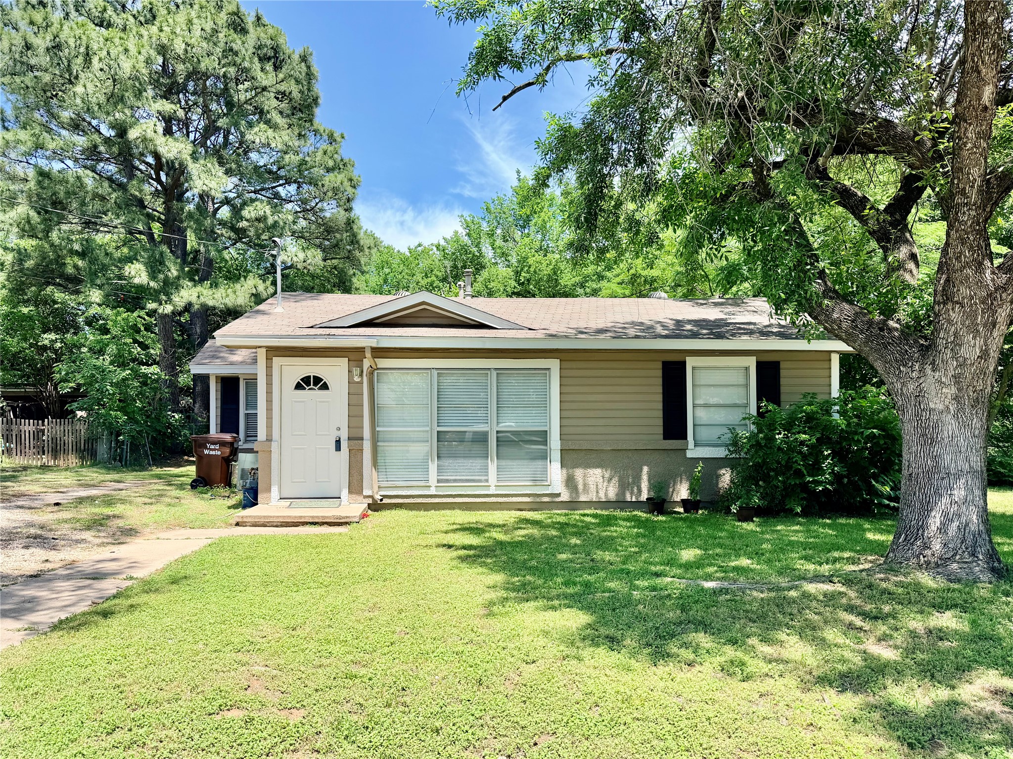 1609 Wayne Street Denton TX 76209
