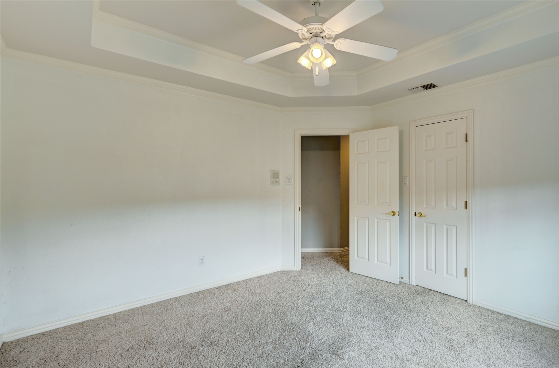 2804 Vermont Court Arlington TX 76001
