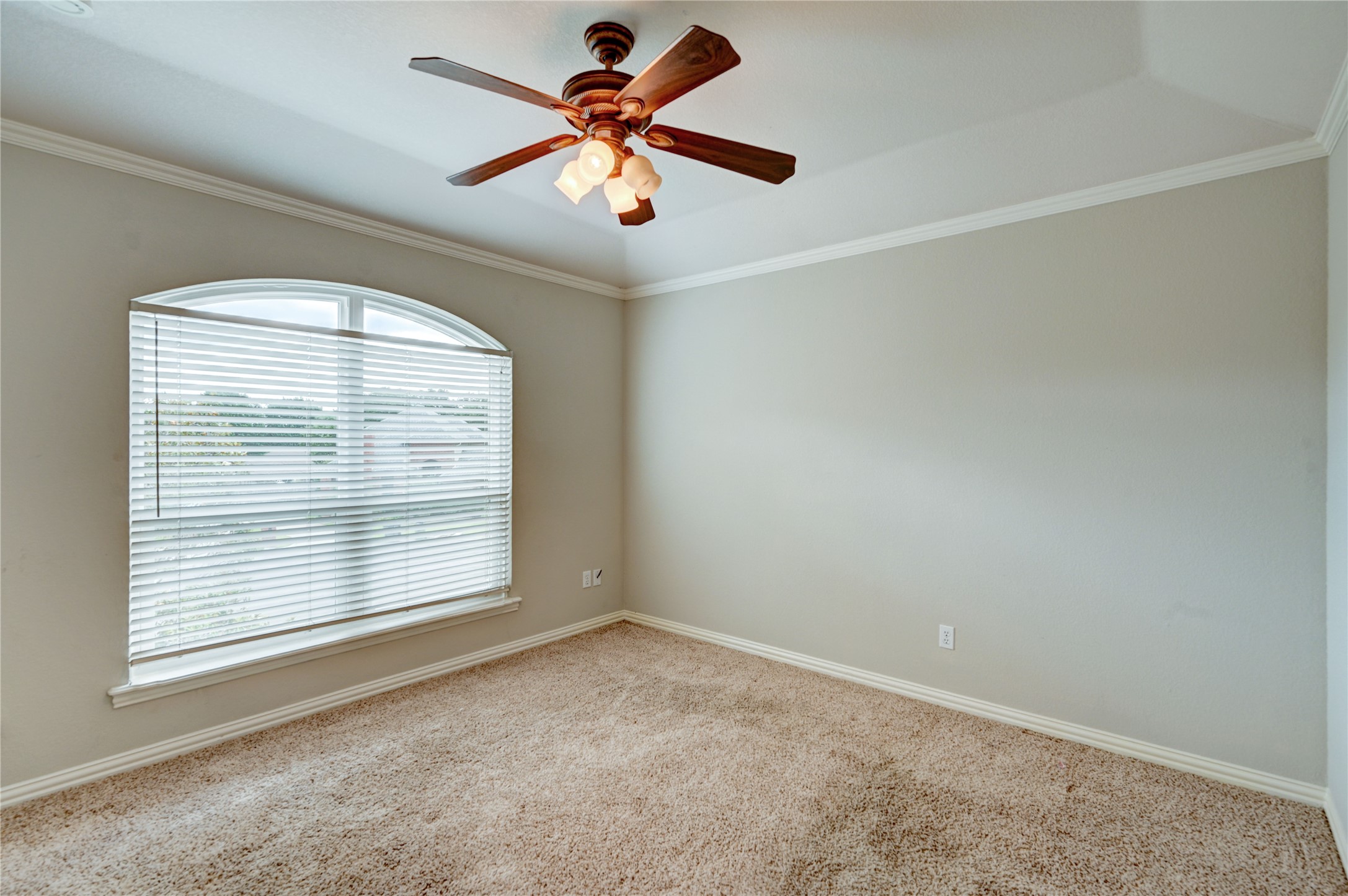 2804 Vermont Court Arlington TX 76001