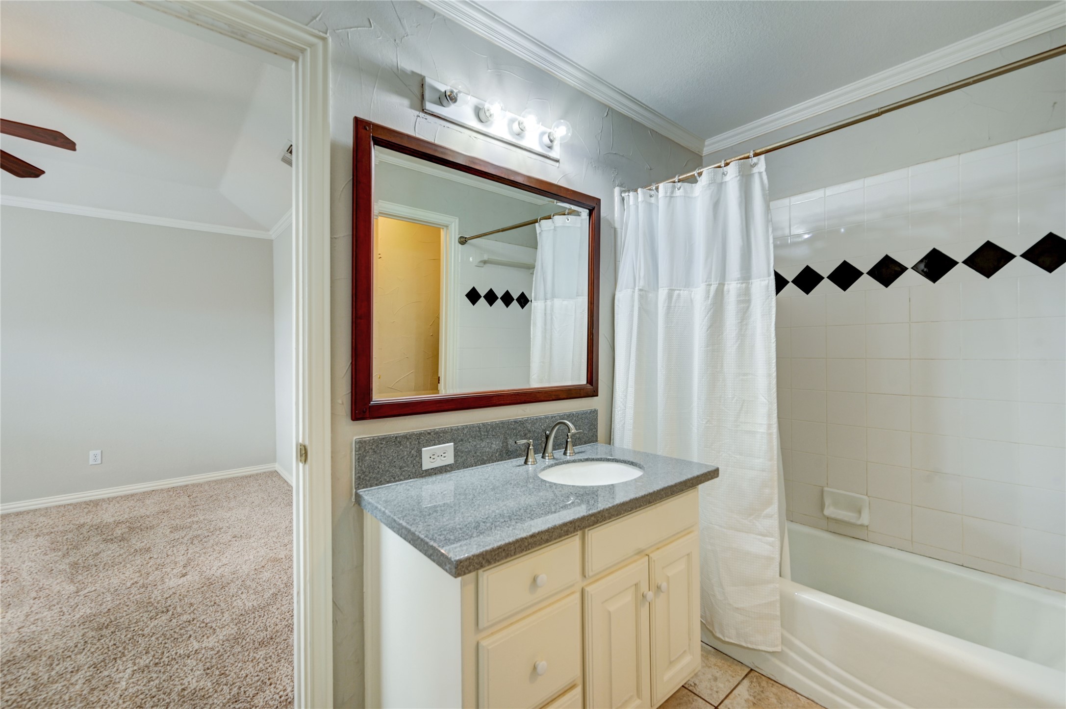 2804 Vermont Court Arlington TX 76001