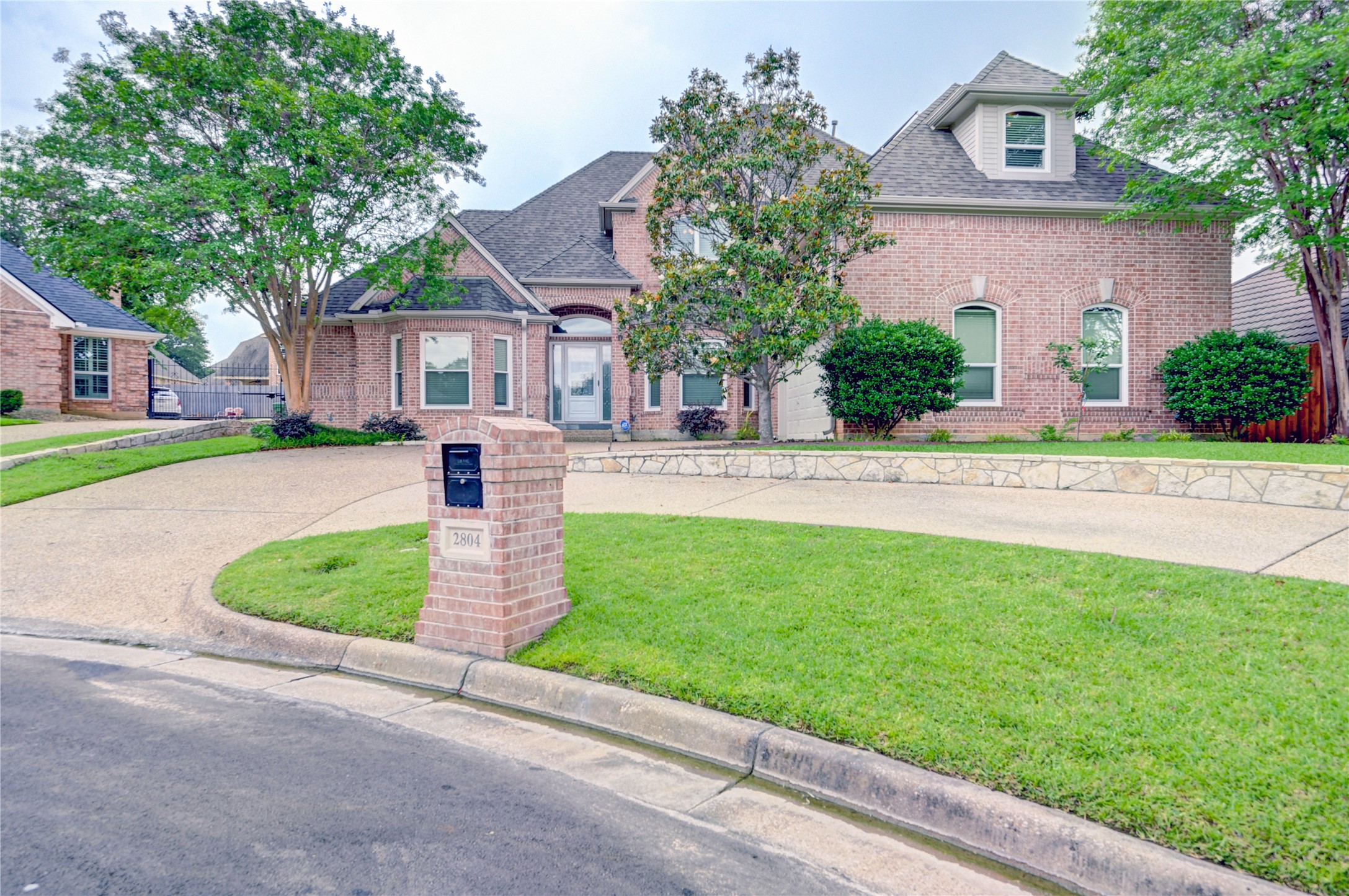 2804 Vermont Court Arlington TX 76001
