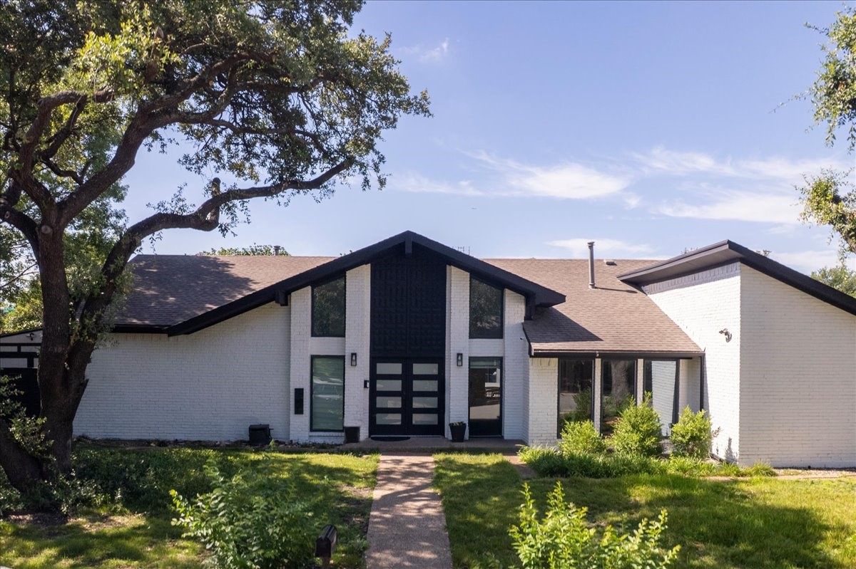7020 Quartermile Dallas TX 75248