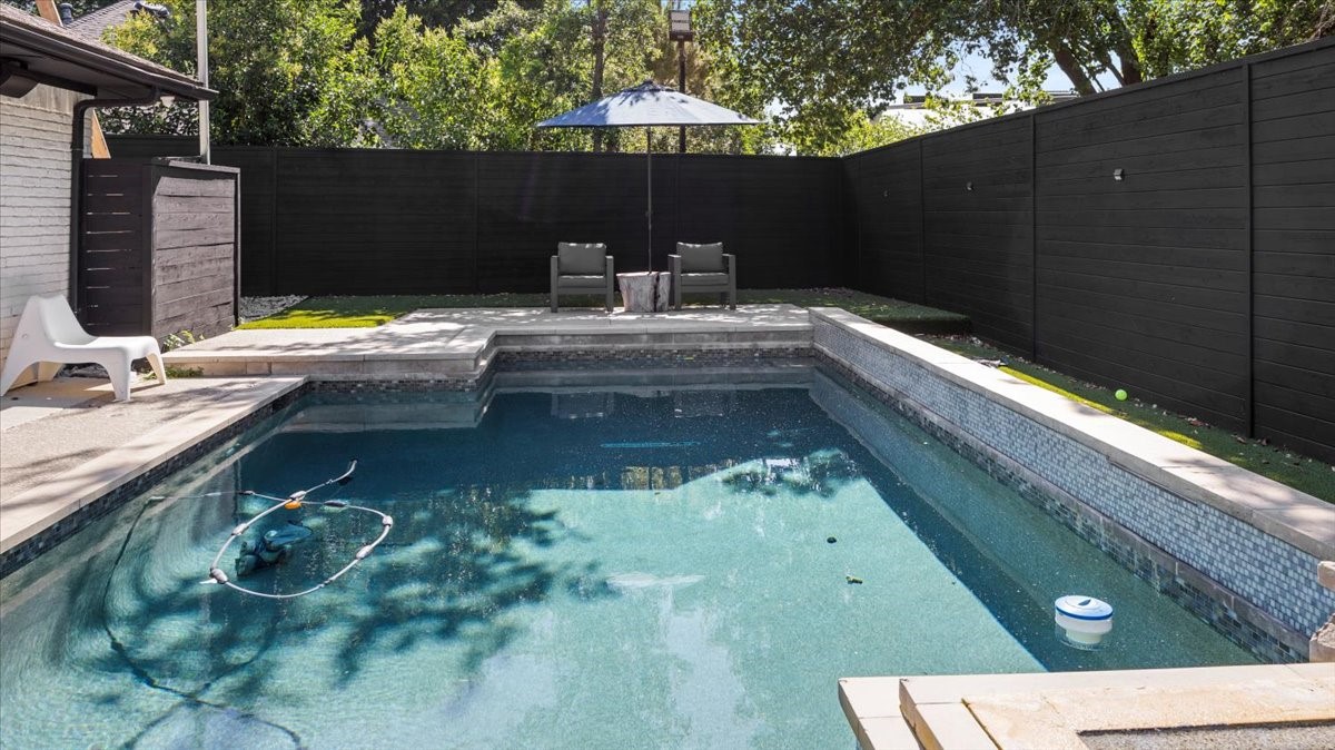 7020 Quartermile Dallas TX 75248