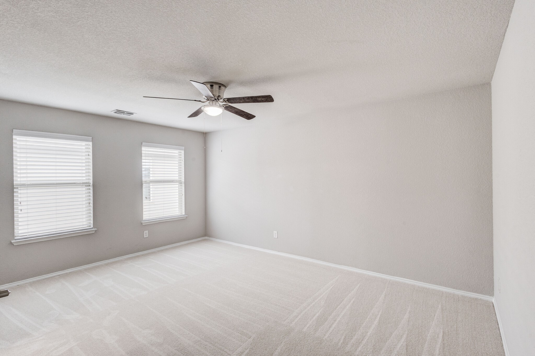 5529 Las Lomas Lane Denton TX 76208