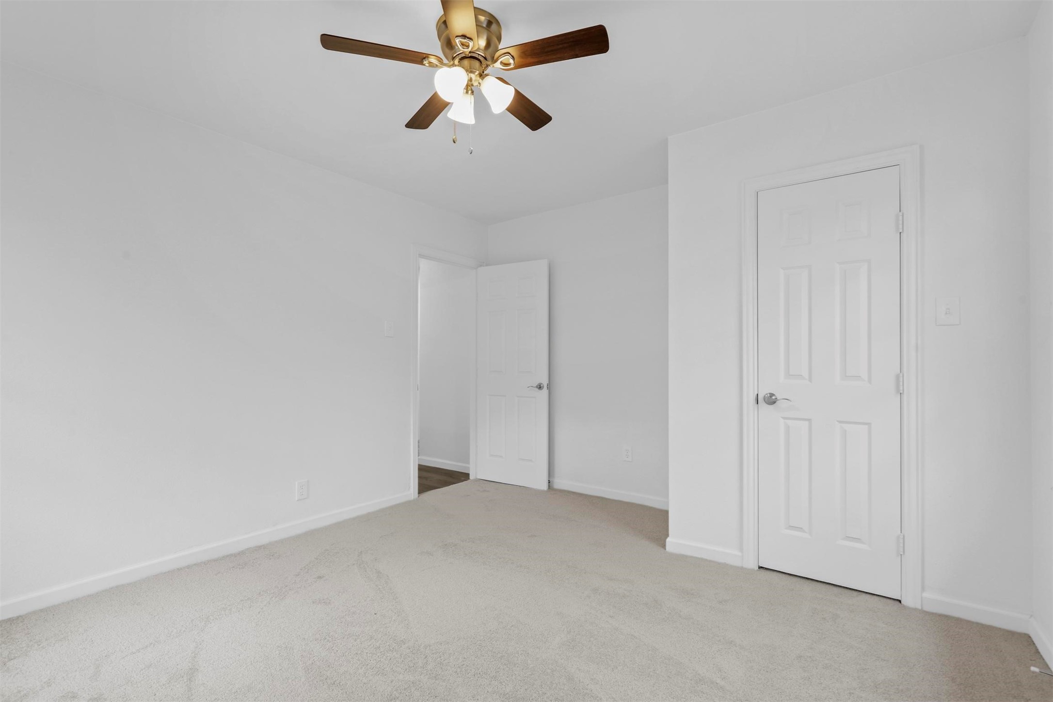 5832 Tracyne Drive Westworth Village TX 76114