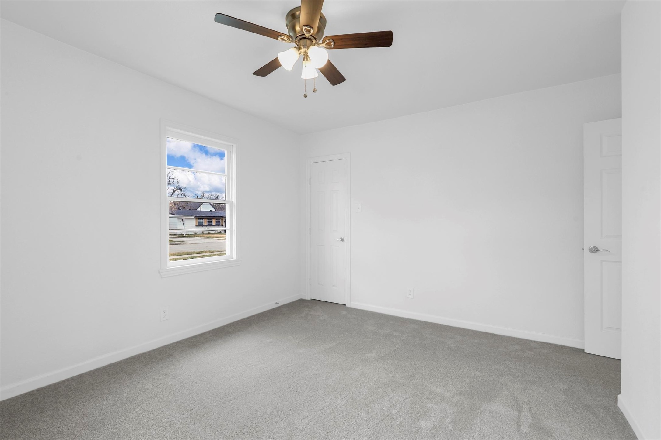 5832 Tracyne Drive Westworth Village TX 76114