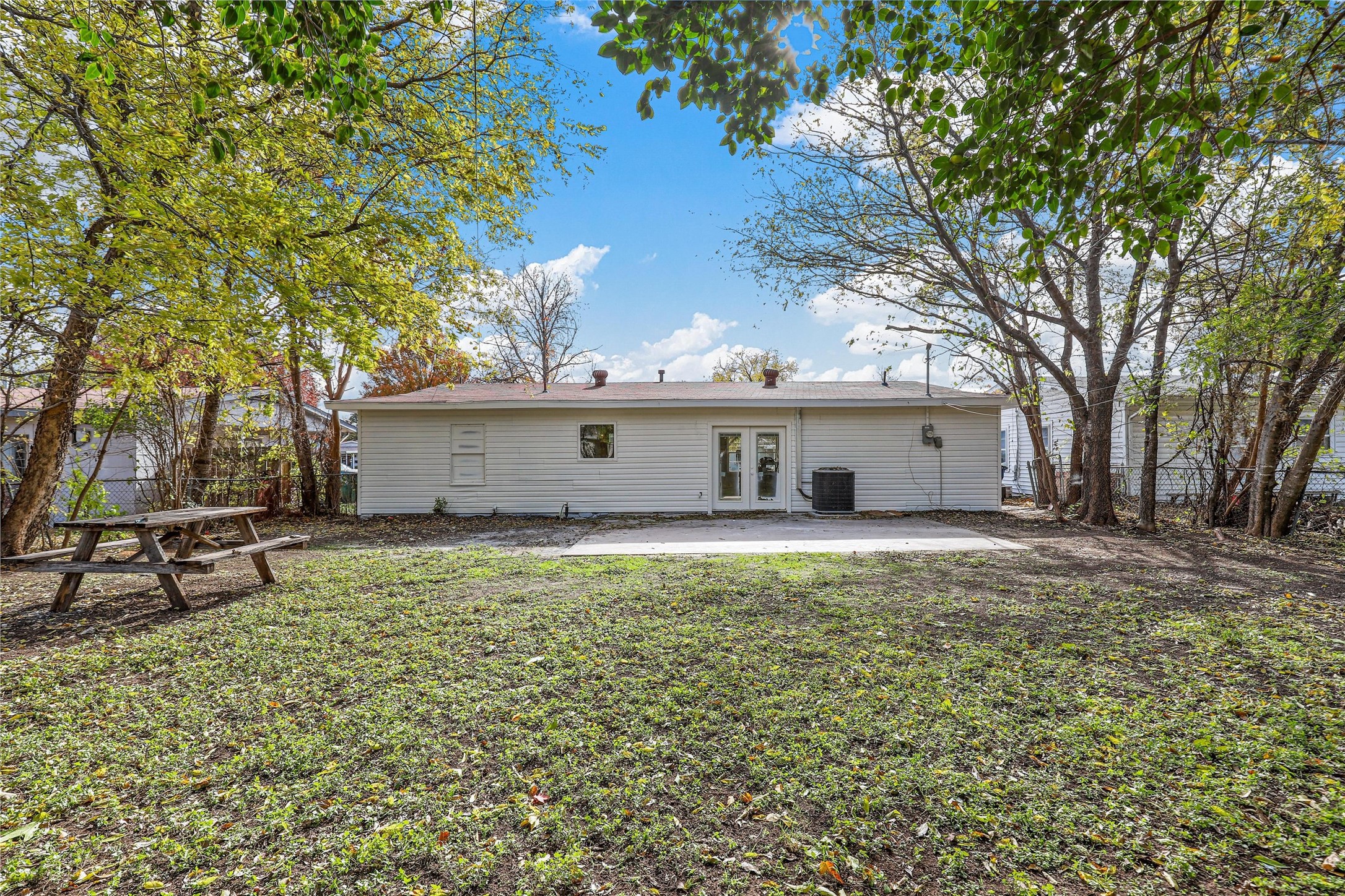 5832 Tracyne Drive Westworth Village TX 76114
