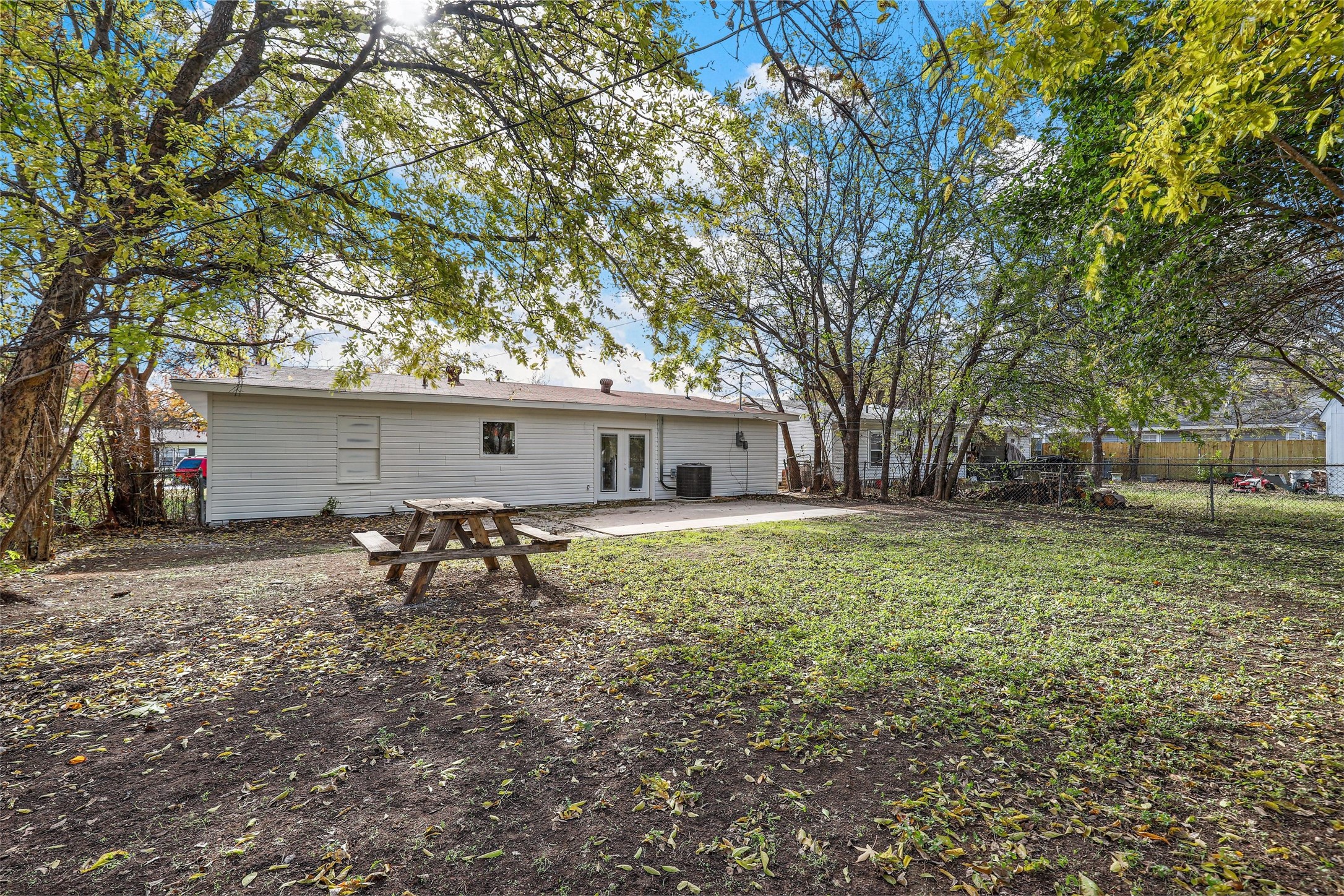 5832 Tracyne Drive Westworth Village TX 76114