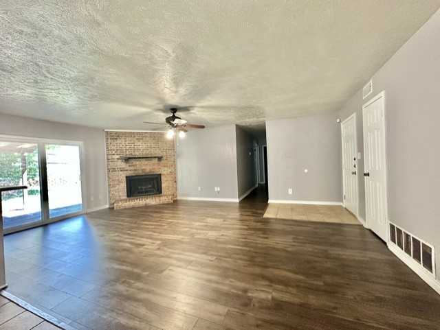 5617 Espanola Drive Arlington TX 76017