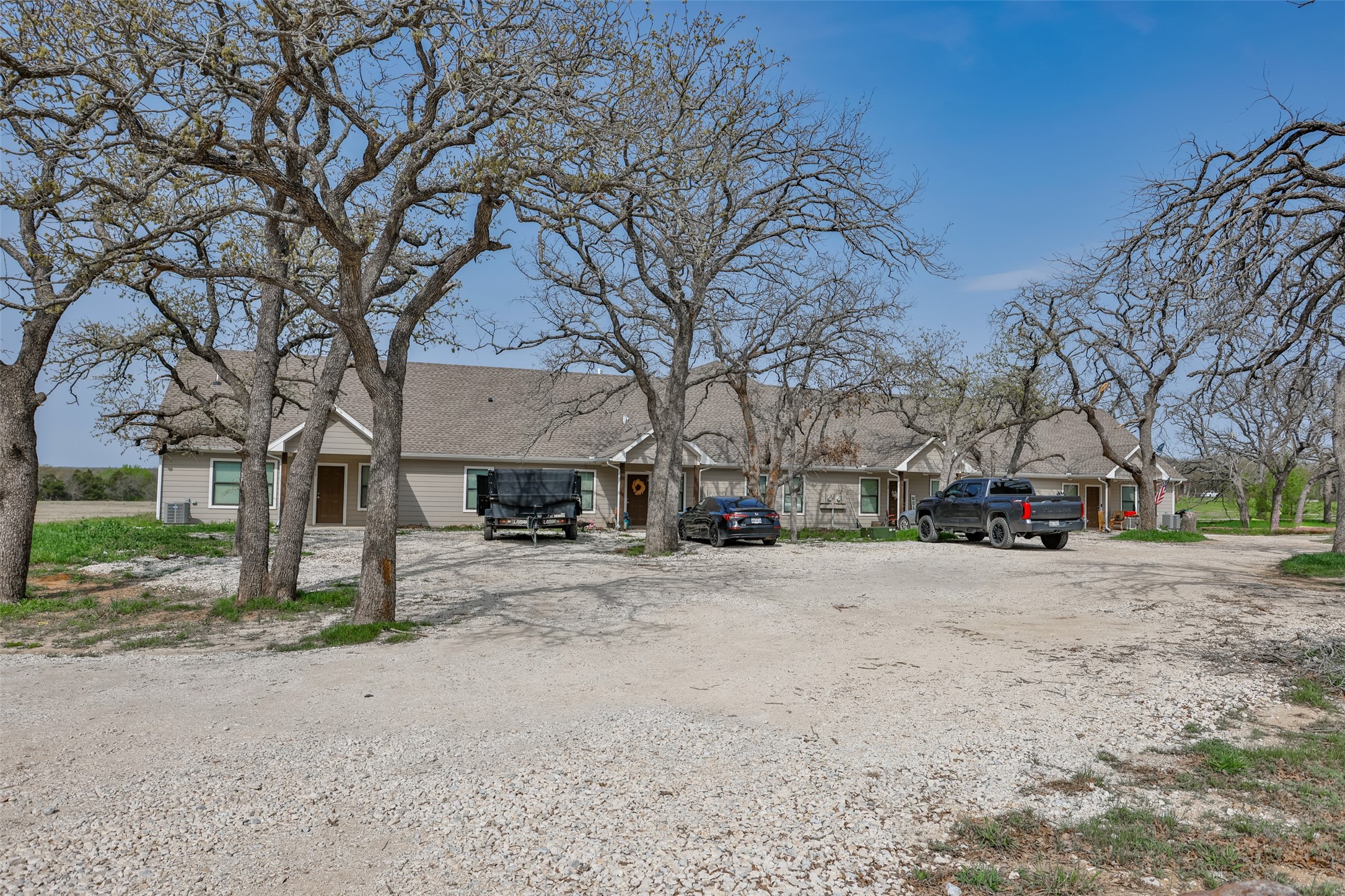 1304 Cr 115 Gainesville TX 76240