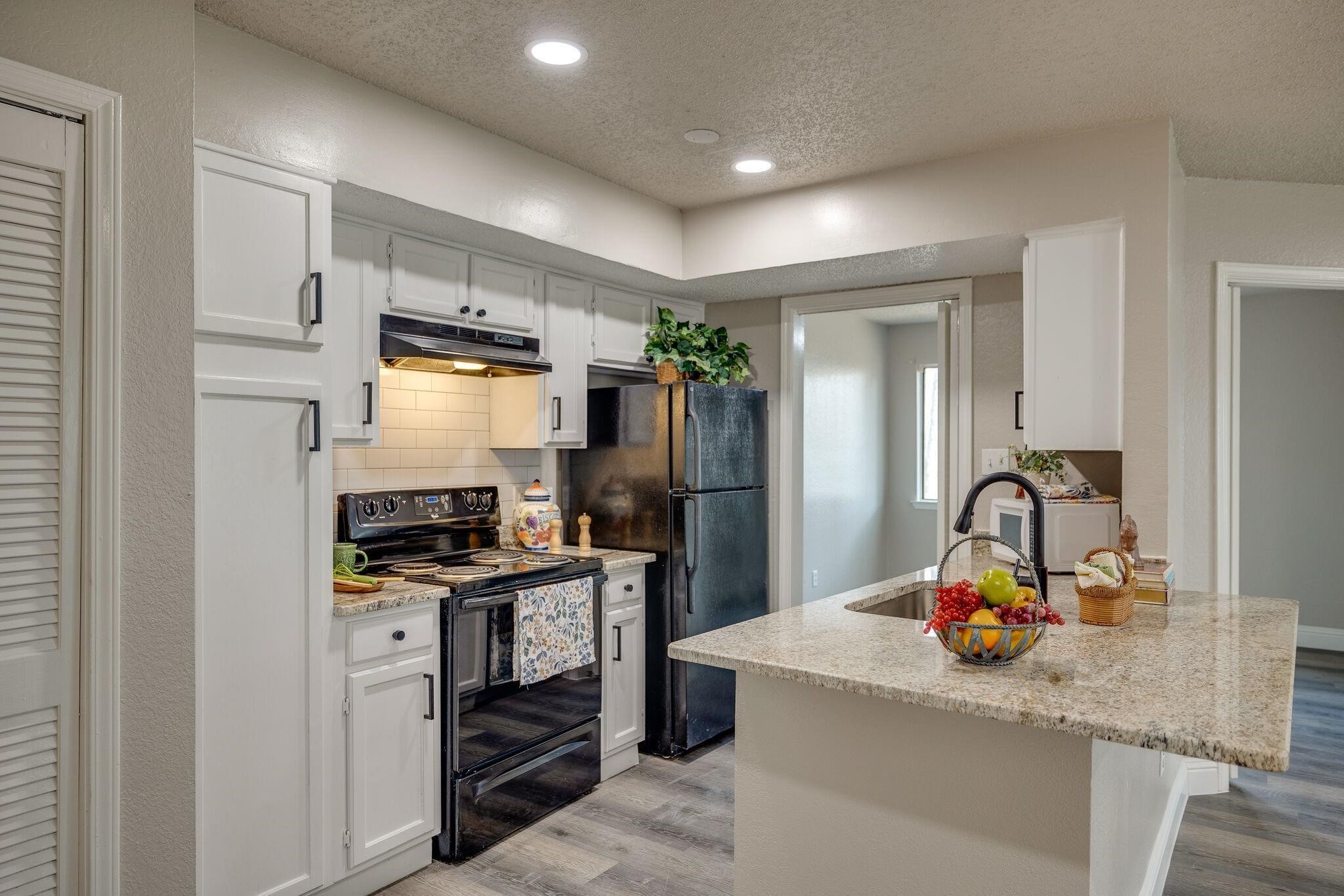 2304 Balsam Drive Arlington TX 76006