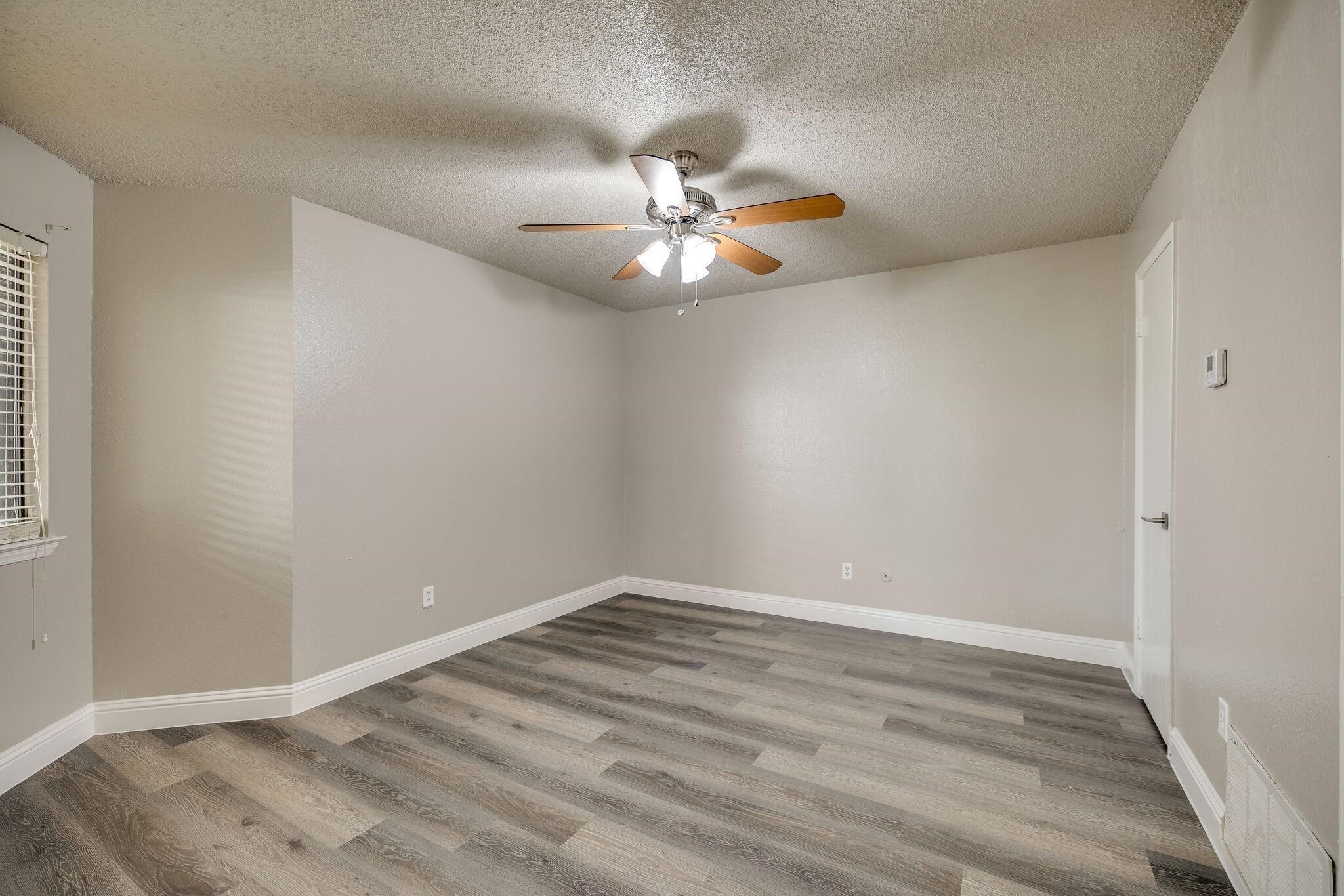 2304 Balsam Drive Arlington TX 76006