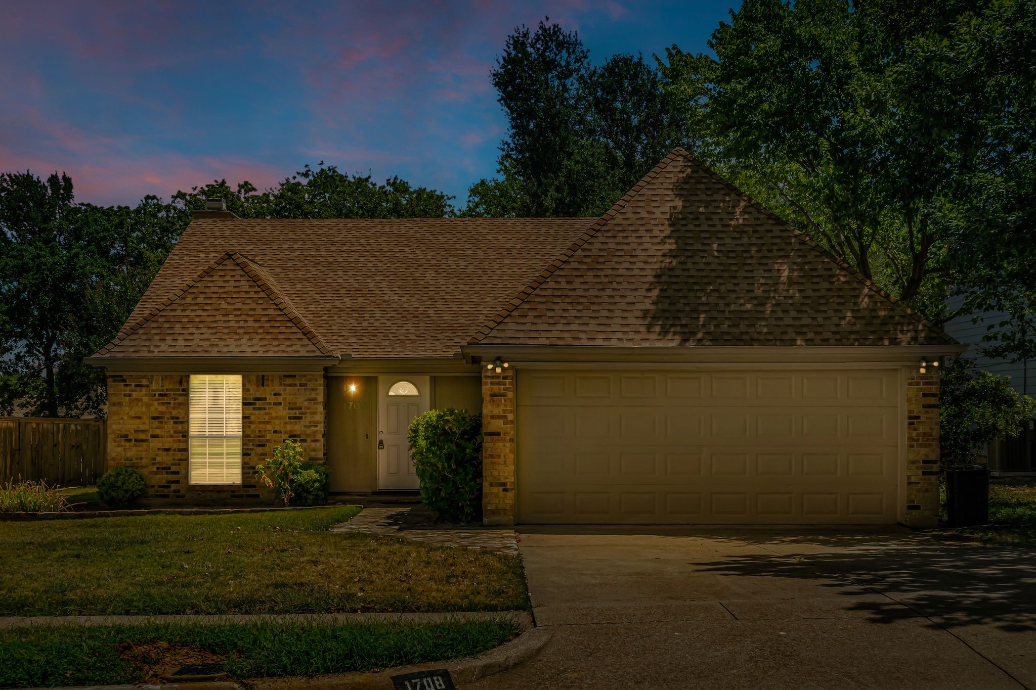 1708 Woodhollow Drive Euless TX 76039