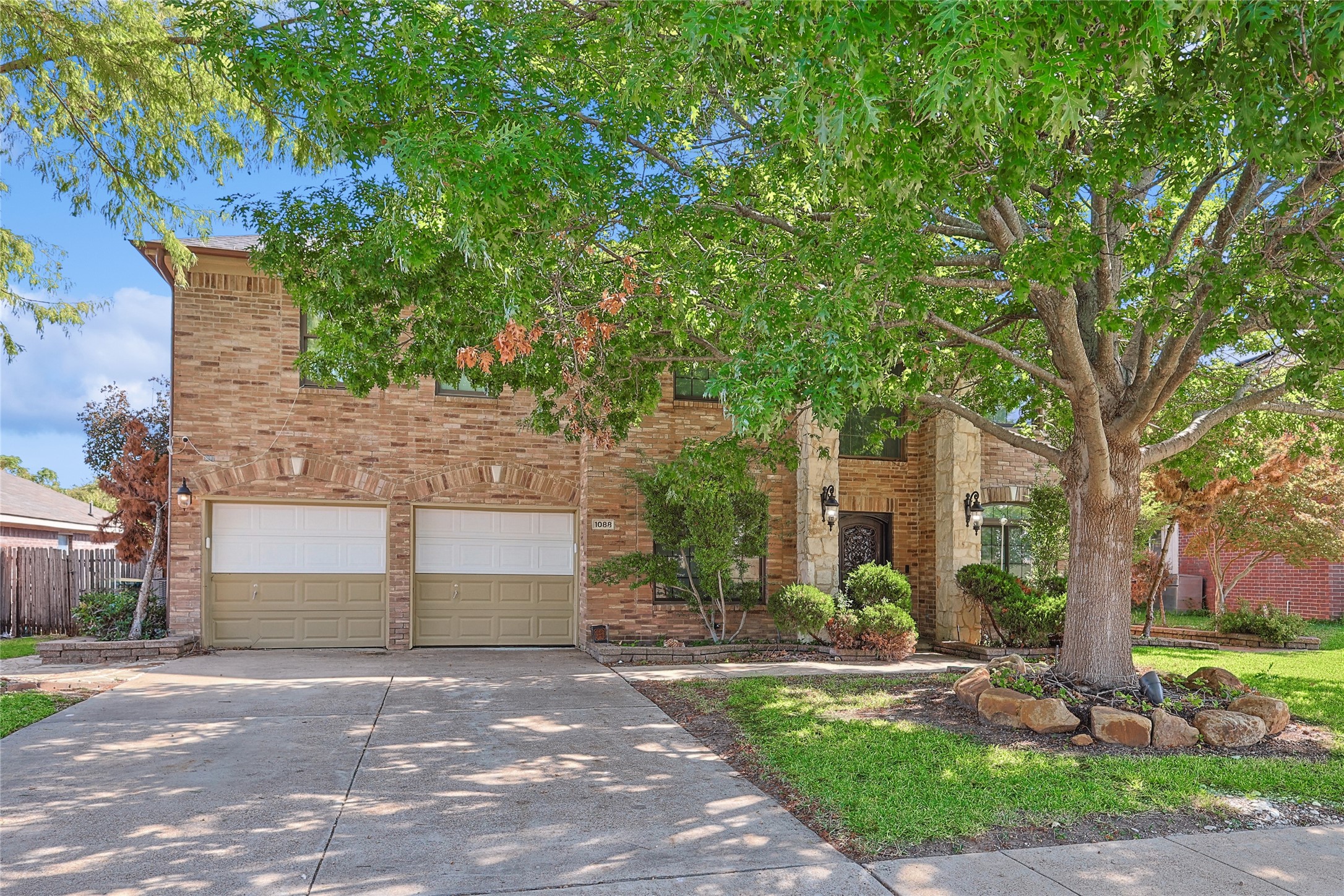 1088 Pondview Drive Cedar Hill TX 75104