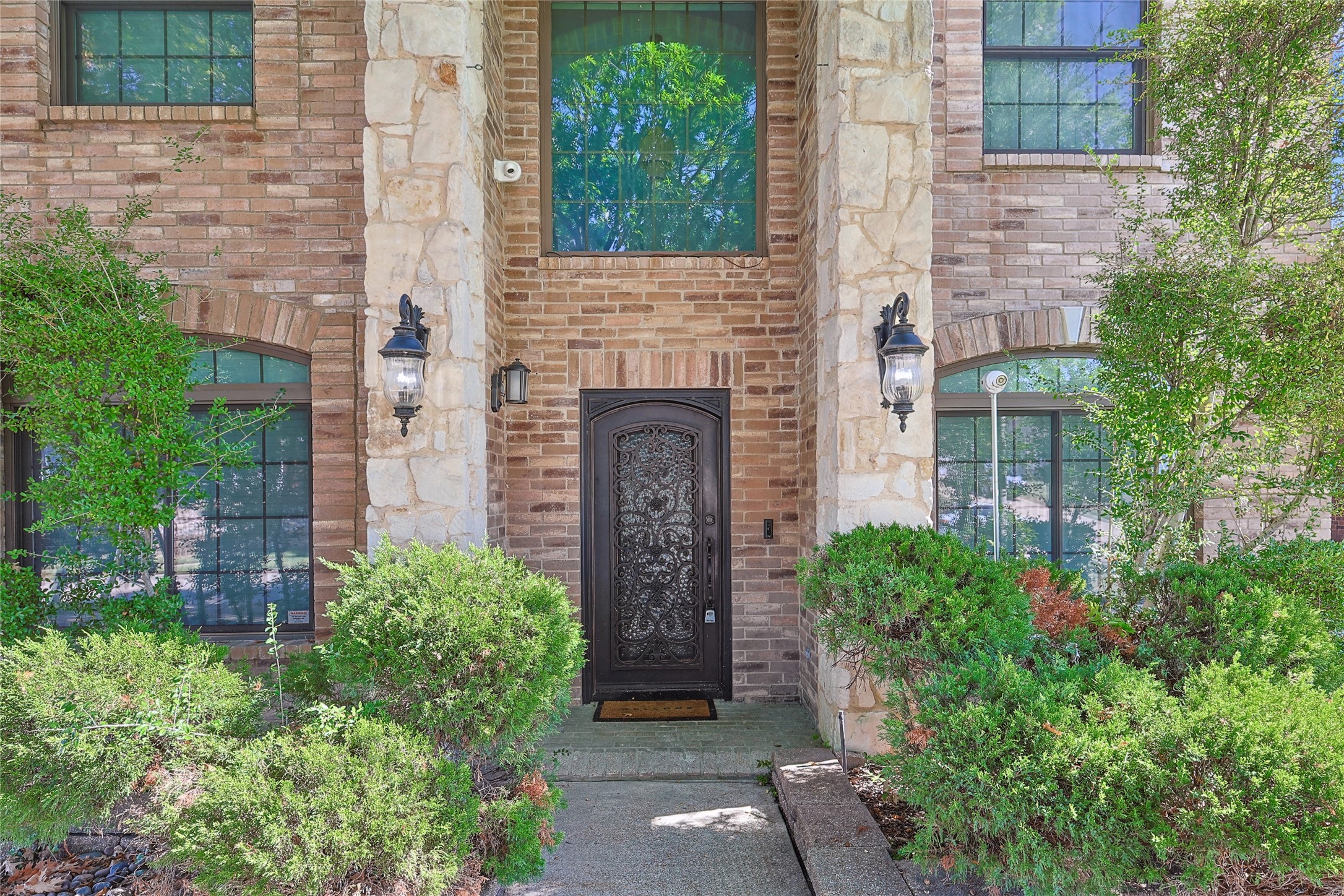 1088 Pondview Drive Cedar Hill TX 75104