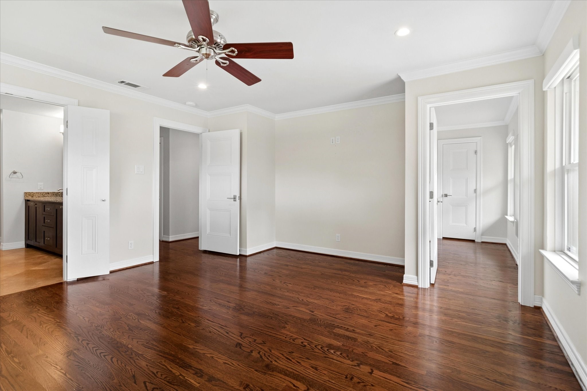 10918 Wonderland Trail Dallas TX 75229