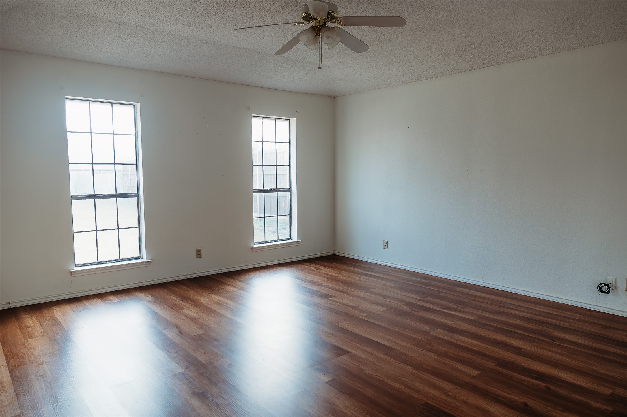 2106 Pecan Street Bonham TX 75418