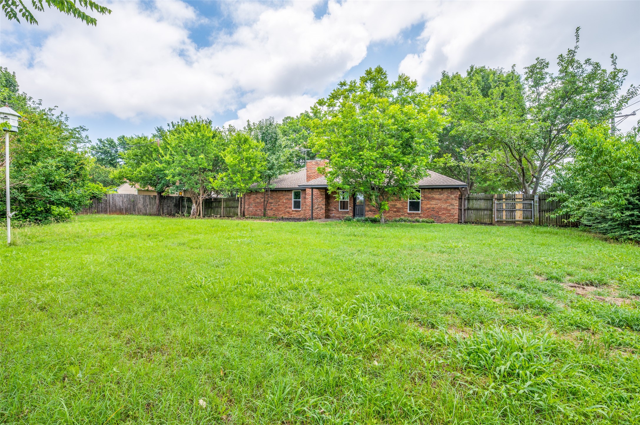 402 Country Meadow Drive Mansfield TX 76063