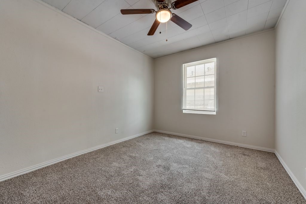 2704 Rosen Avenue Fort Worth TX 76164
