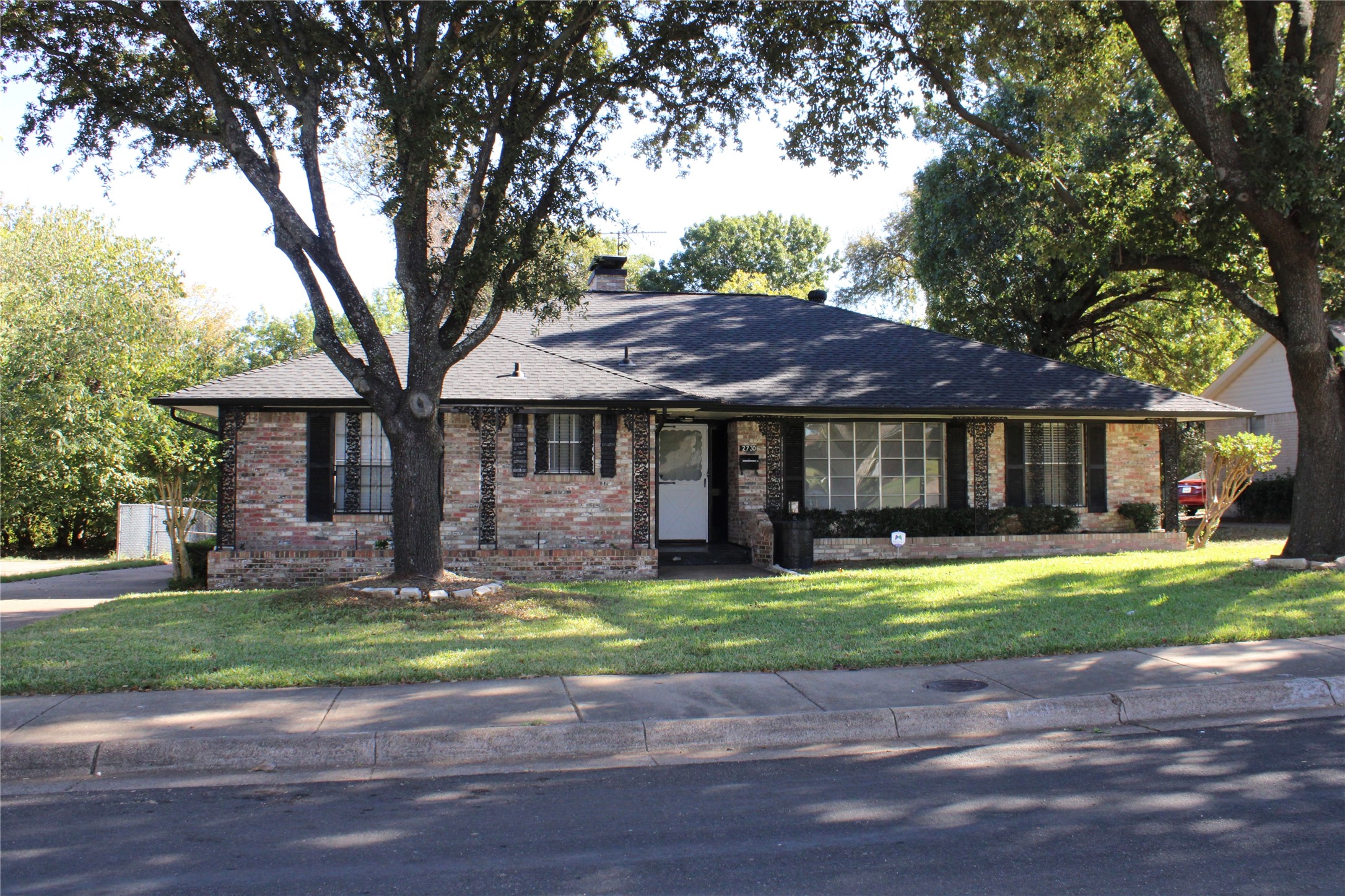 2730 King Cole Drive Dallas TX 75216