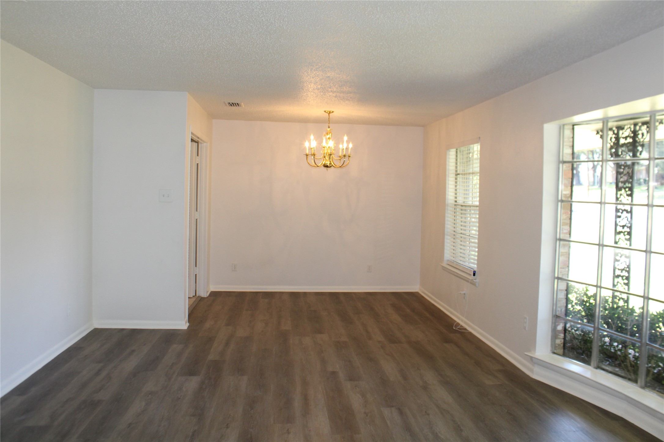 2730 King Cole Drive Dallas TX 75216