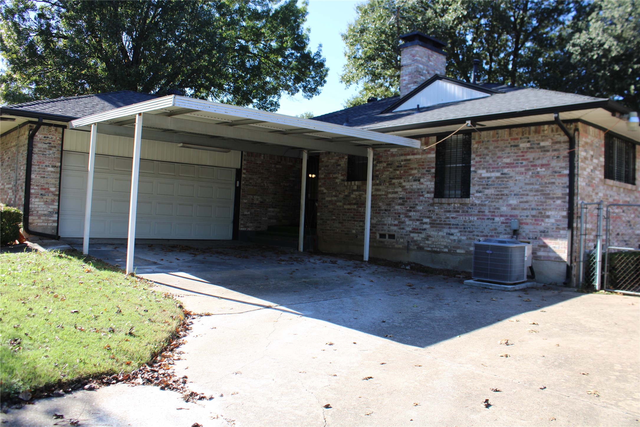 2730 King Cole Drive Dallas TX 75216
