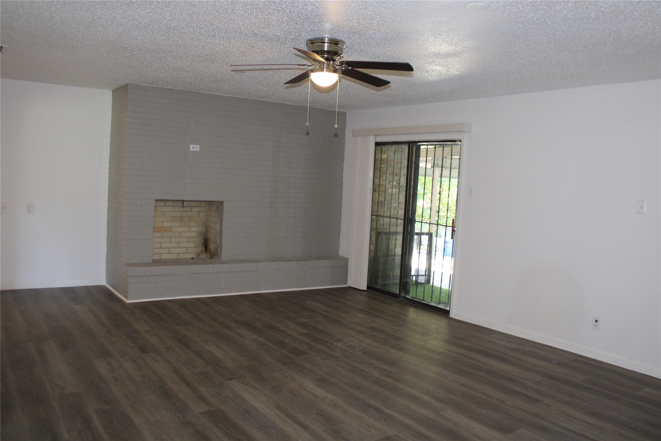 2730 King Cole Drive Dallas TX 75216