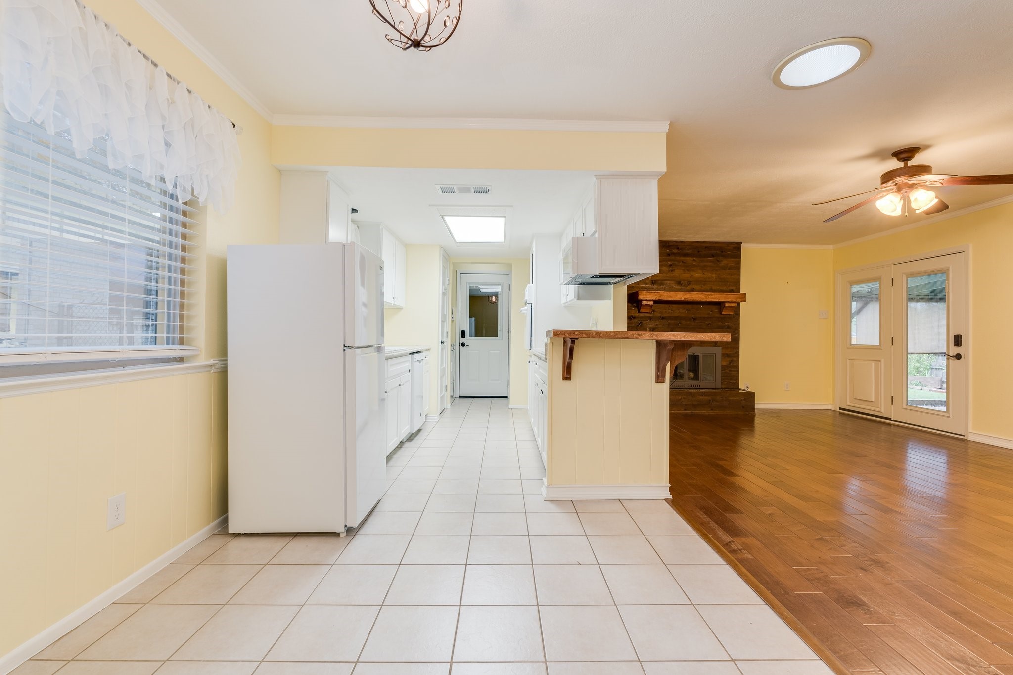 4105 Astoria Street Irving TX 75062