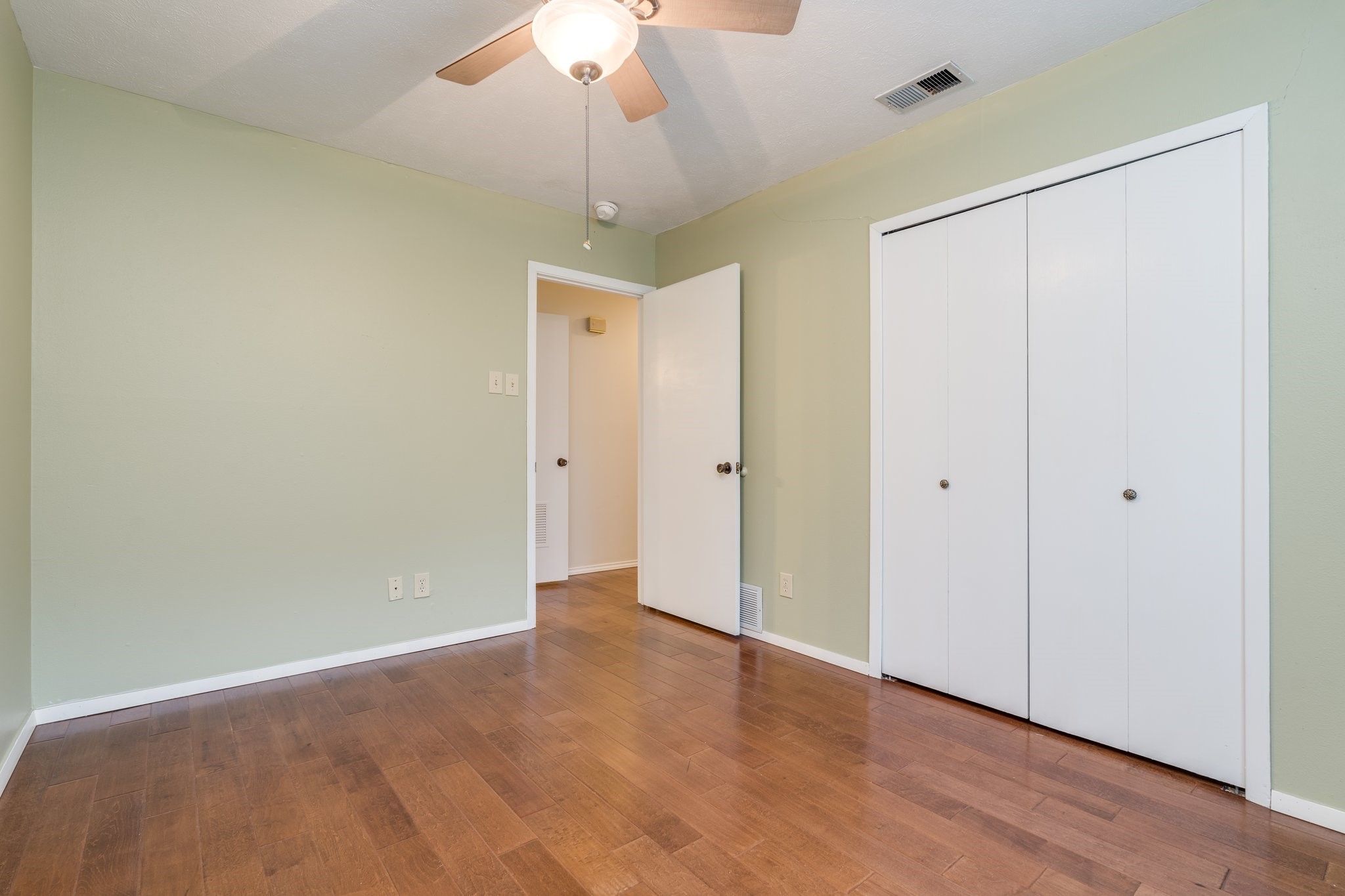 4105 Astoria Street Irving TX 75062