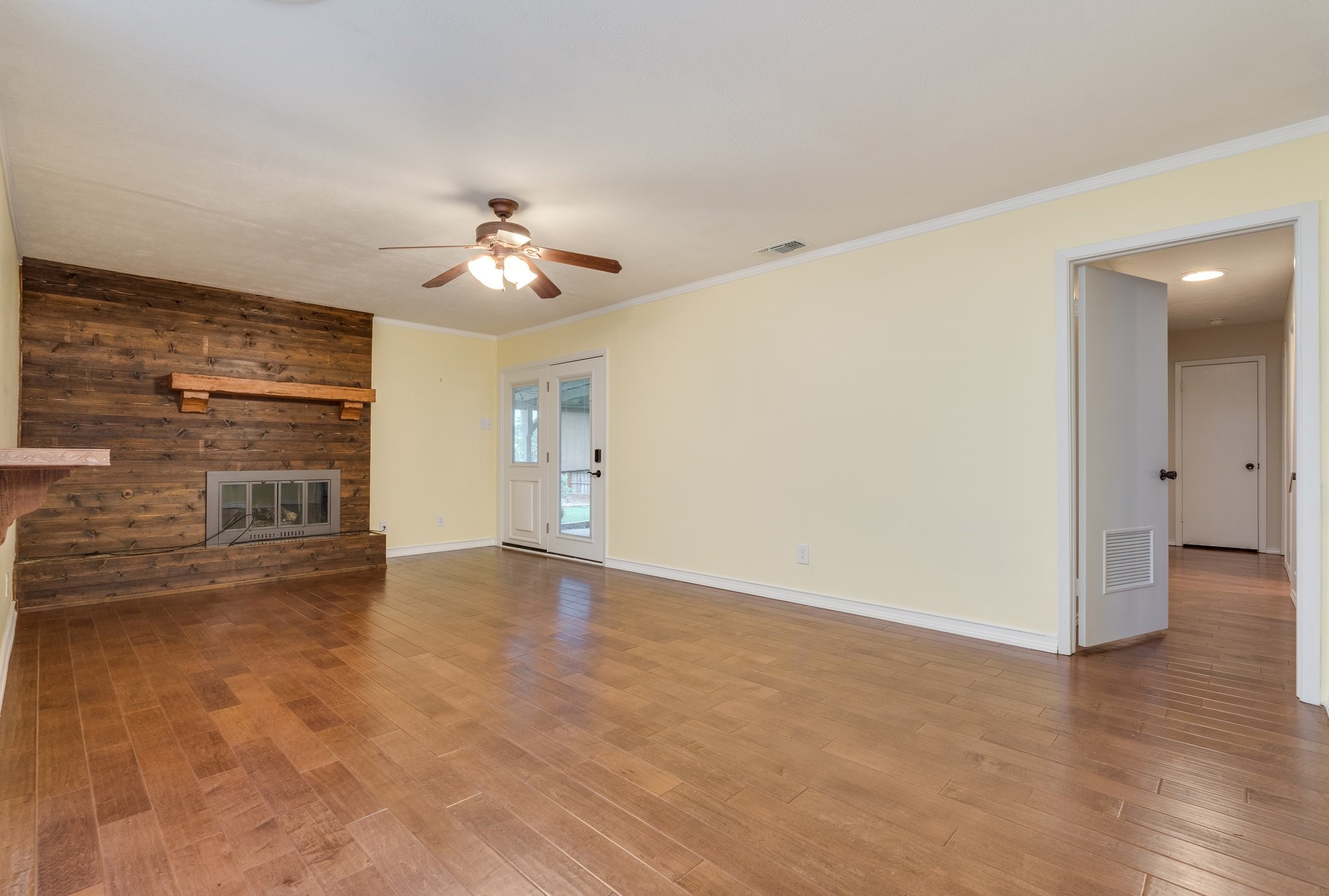 4105 Astoria Street Irving TX 75062