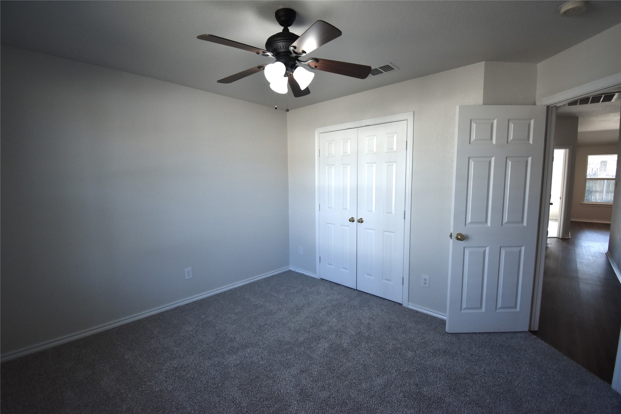 808 Royal Oak Lane Burleson TX 76028