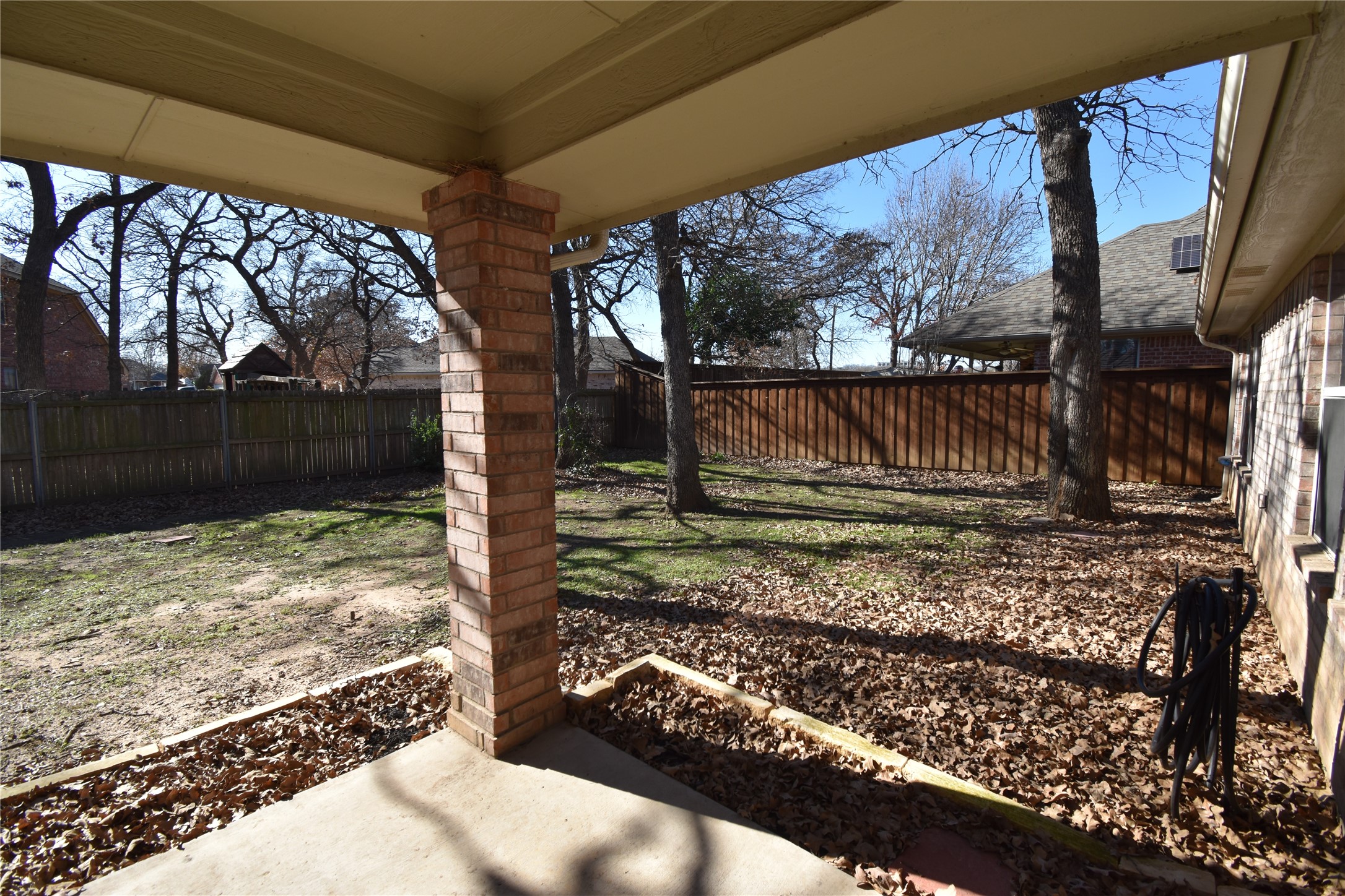 808 Royal Oak Lane Burleson TX 76028
