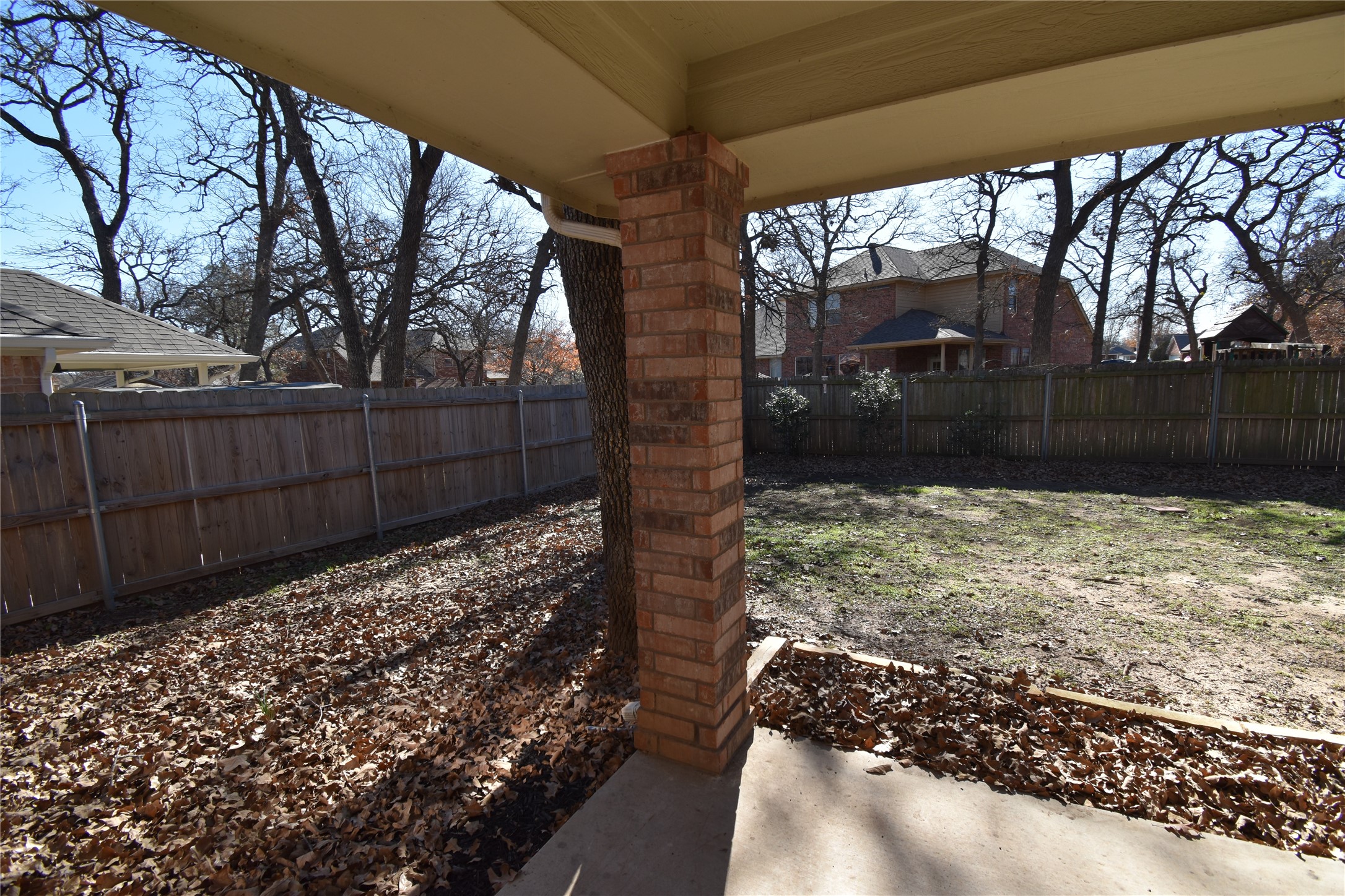 808 Royal Oak Lane Burleson TX 76028
