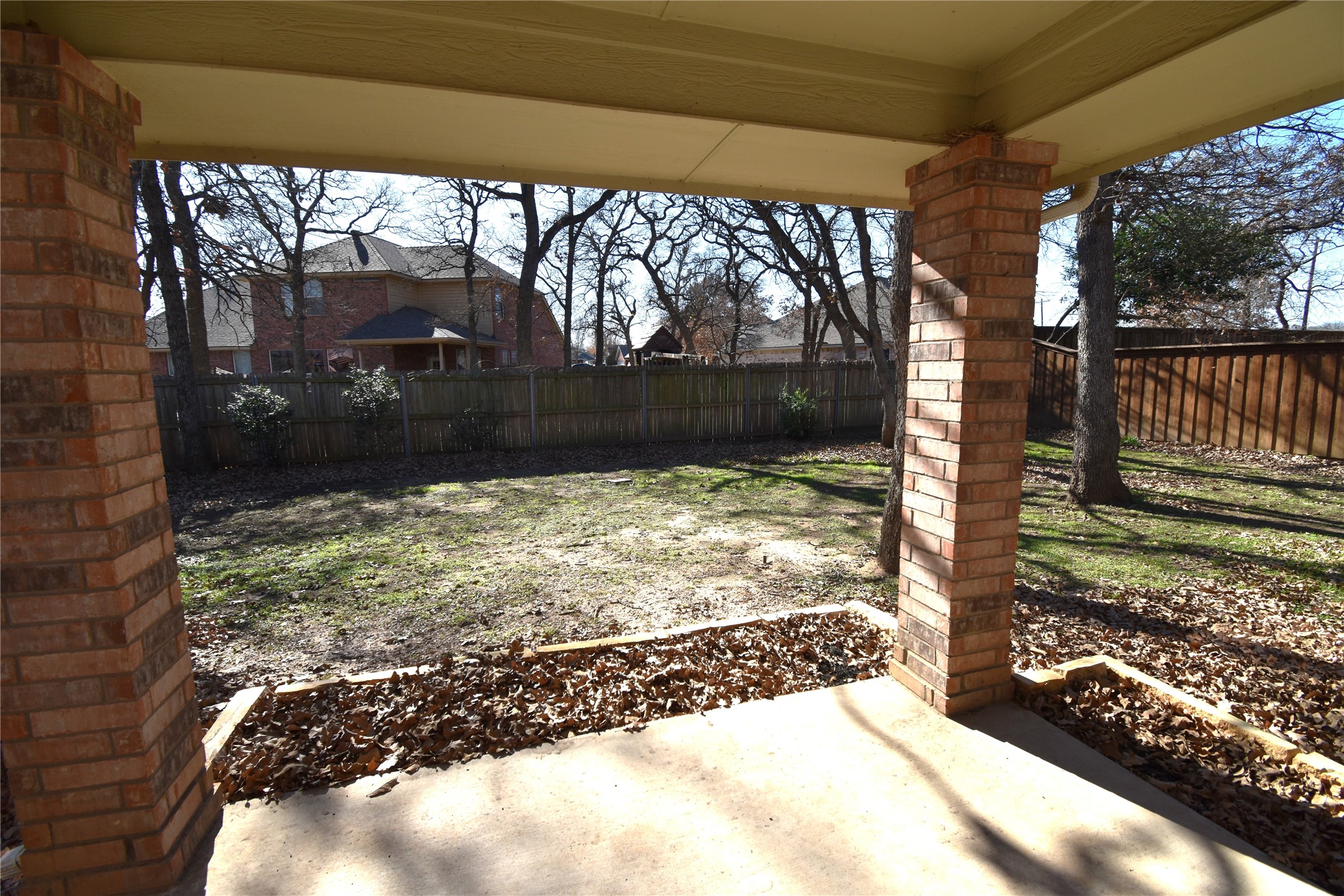 808 Royal Oak Lane Burleson TX 76028