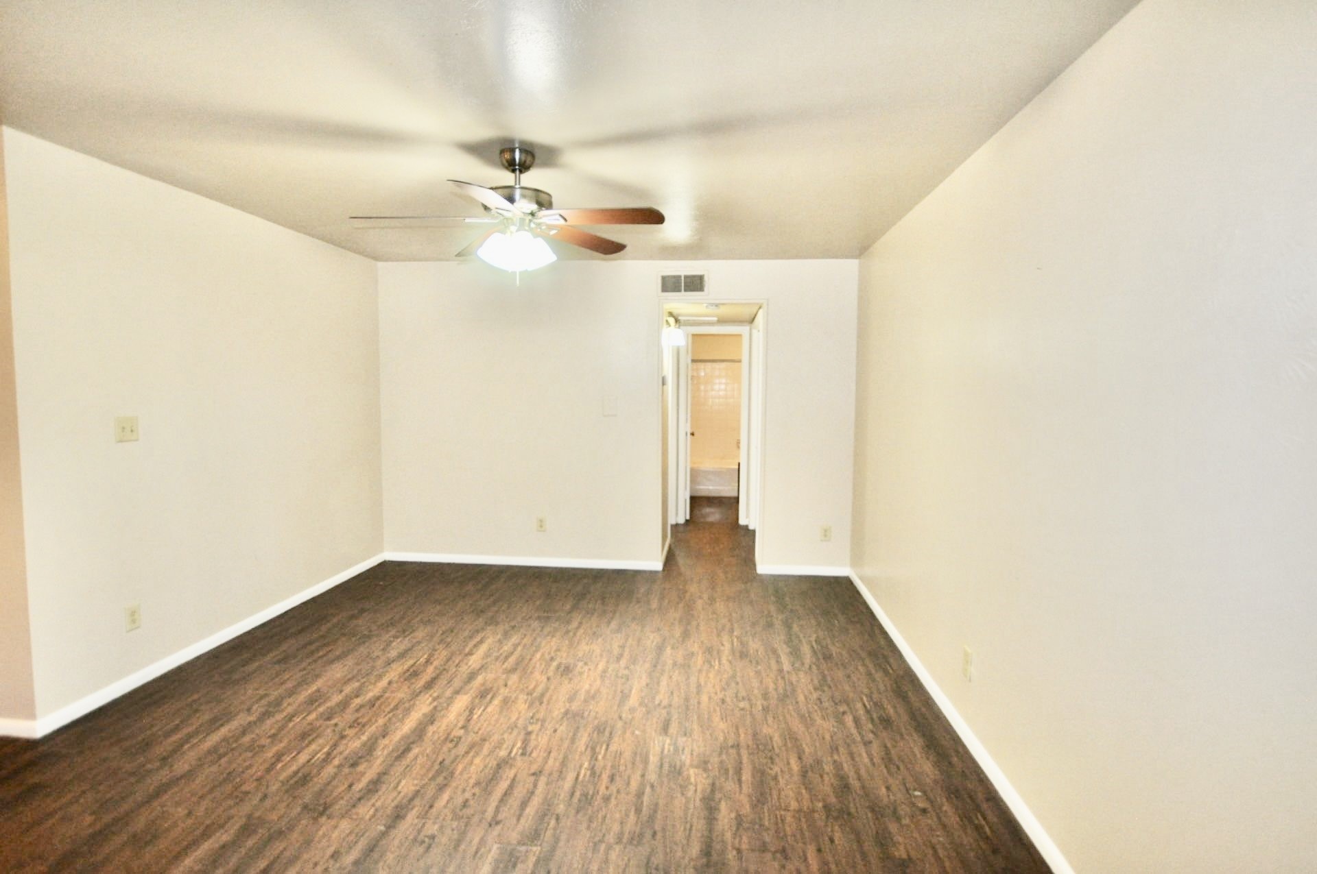 202 E Oak Street Weatherford TX 76086