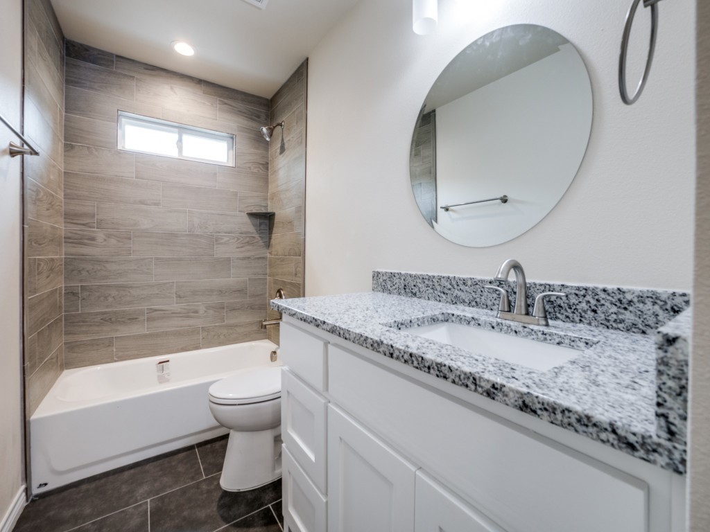 4220 Hamilton Avenue Dallas TX 75210