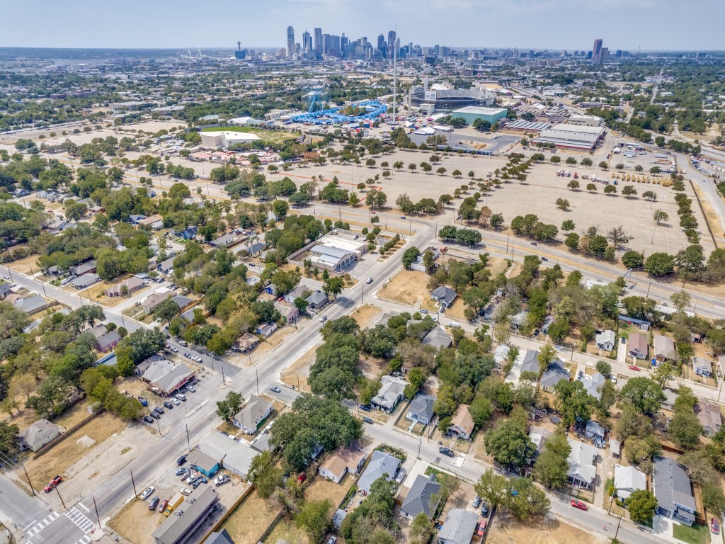 4220 Hamilton Avenue Dallas TX 75210