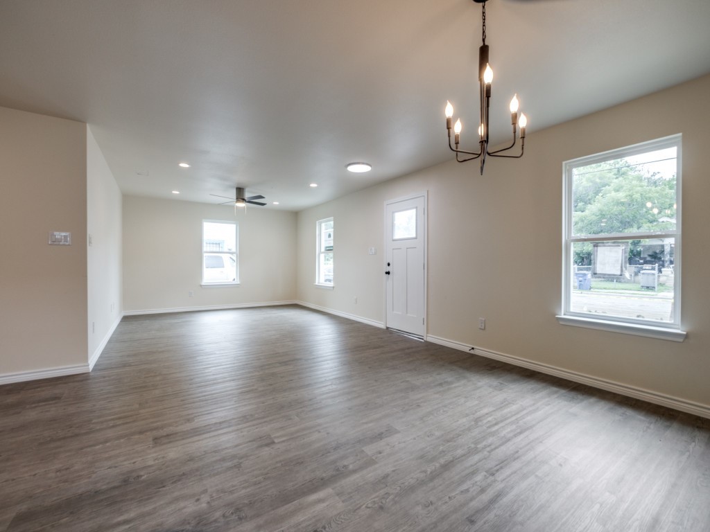 4220 Hamilton Avenue Dallas TX 75210