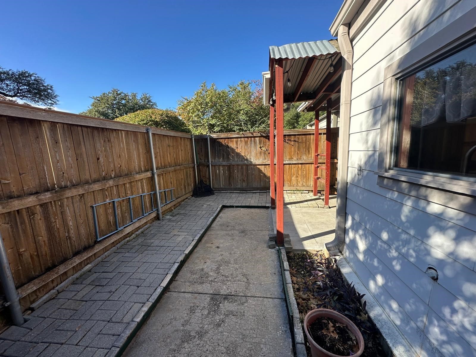 13701 Brookgreen Circle Dallas TX 75240