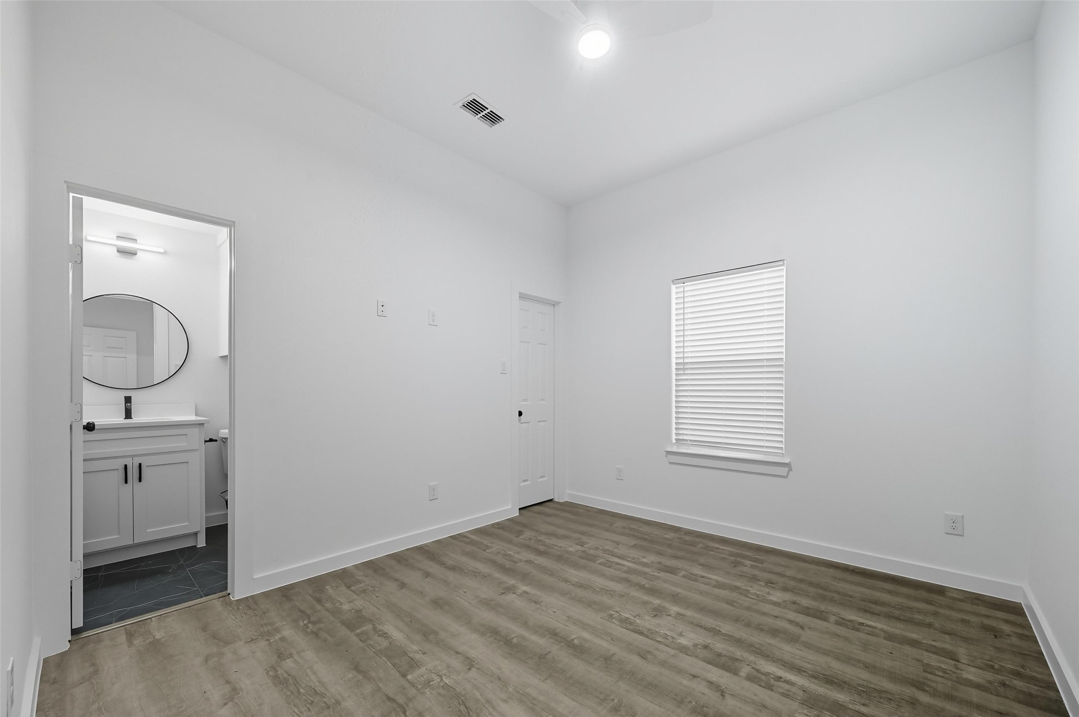 1315 Oneal Street Commerce TX 75428
