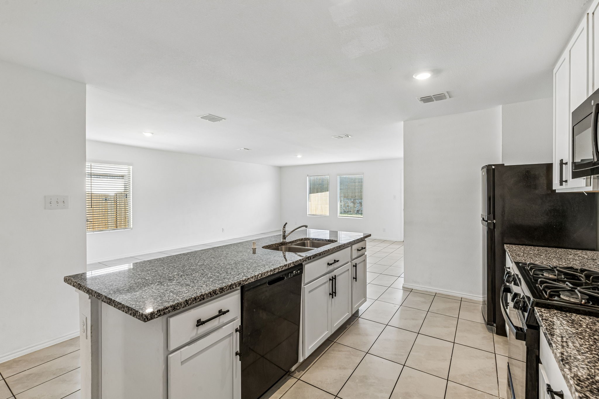 1631 Rosy Finch Drive Forney TX 75126