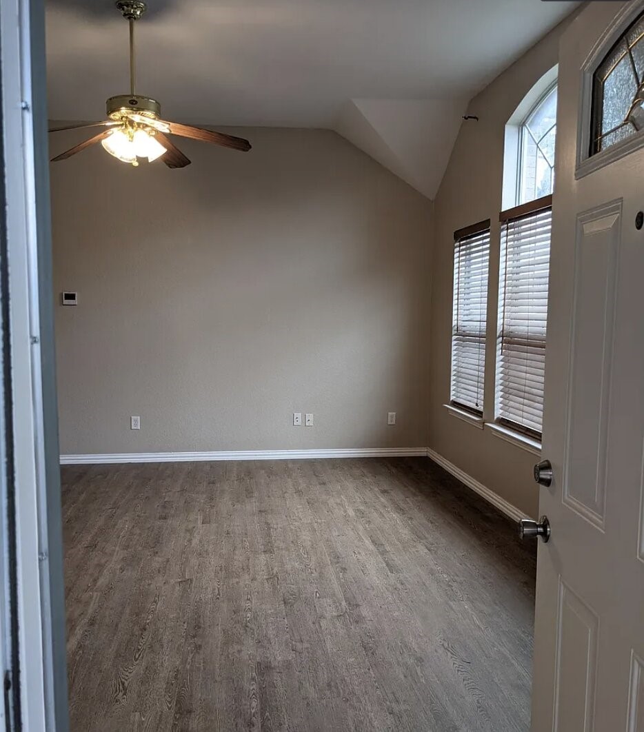 904 Canal Street Mckinney TX 75069