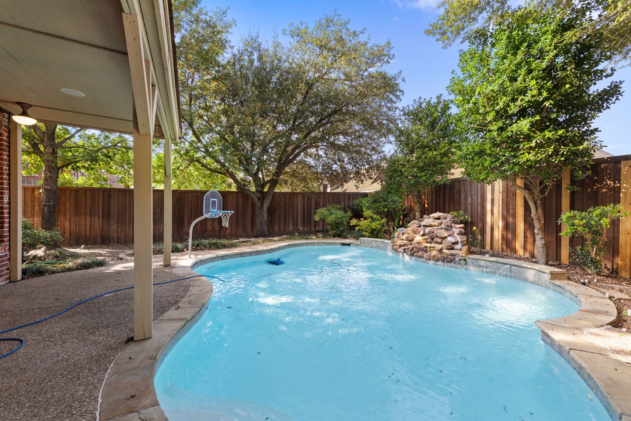 2021 Country Brook Lane Allen TX 75002