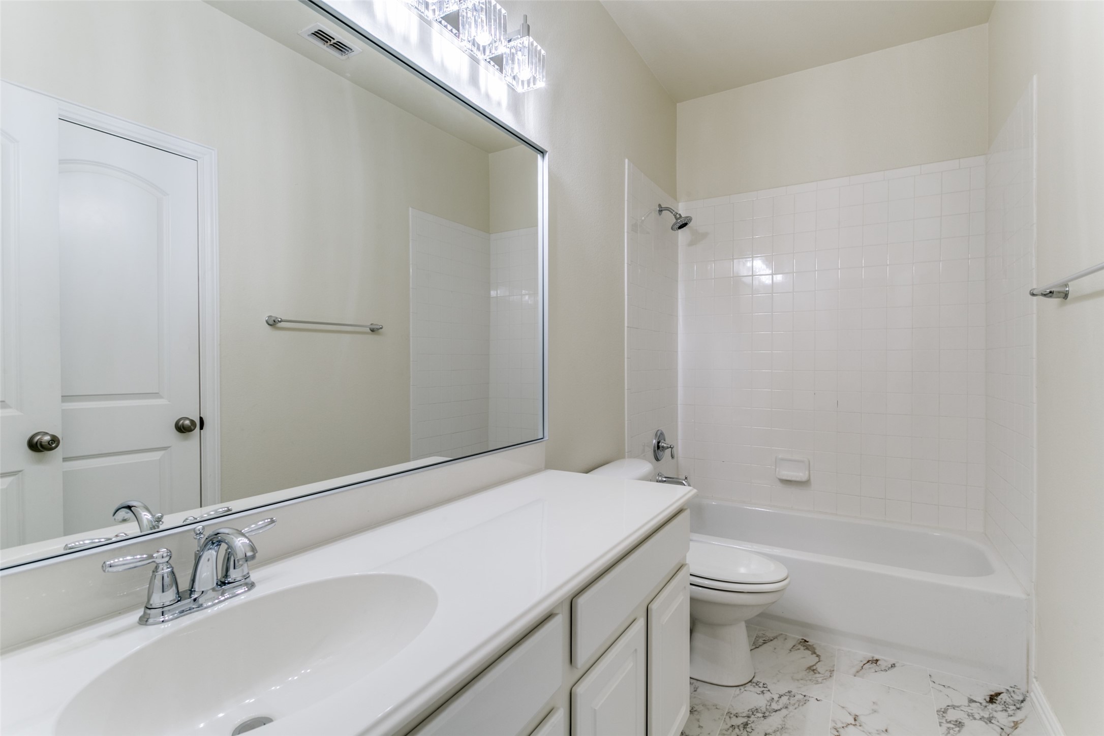 2594 Jacobson Drive Lewisville TX 75067