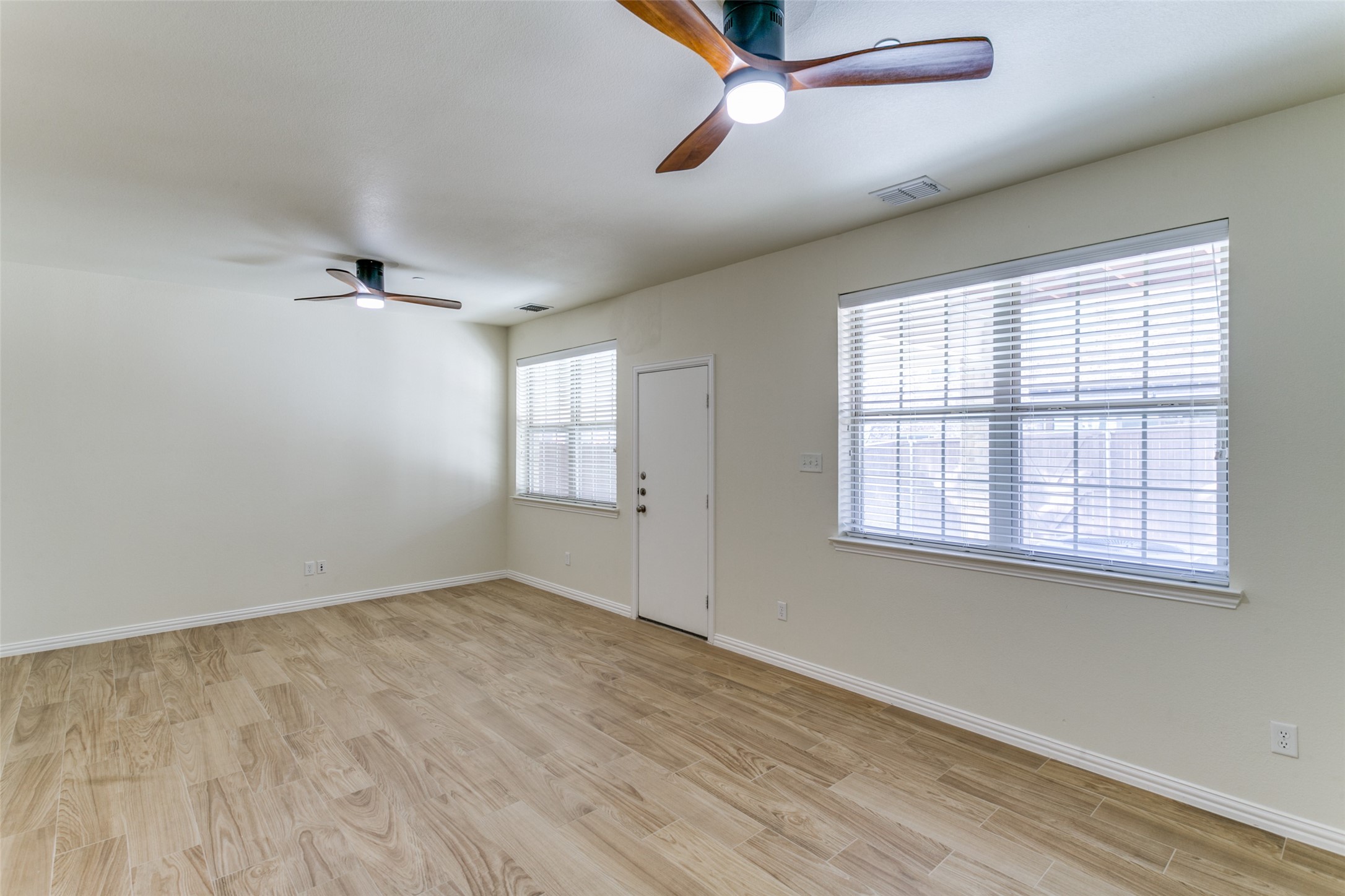 2594 Jacobson Drive Lewisville TX 75067