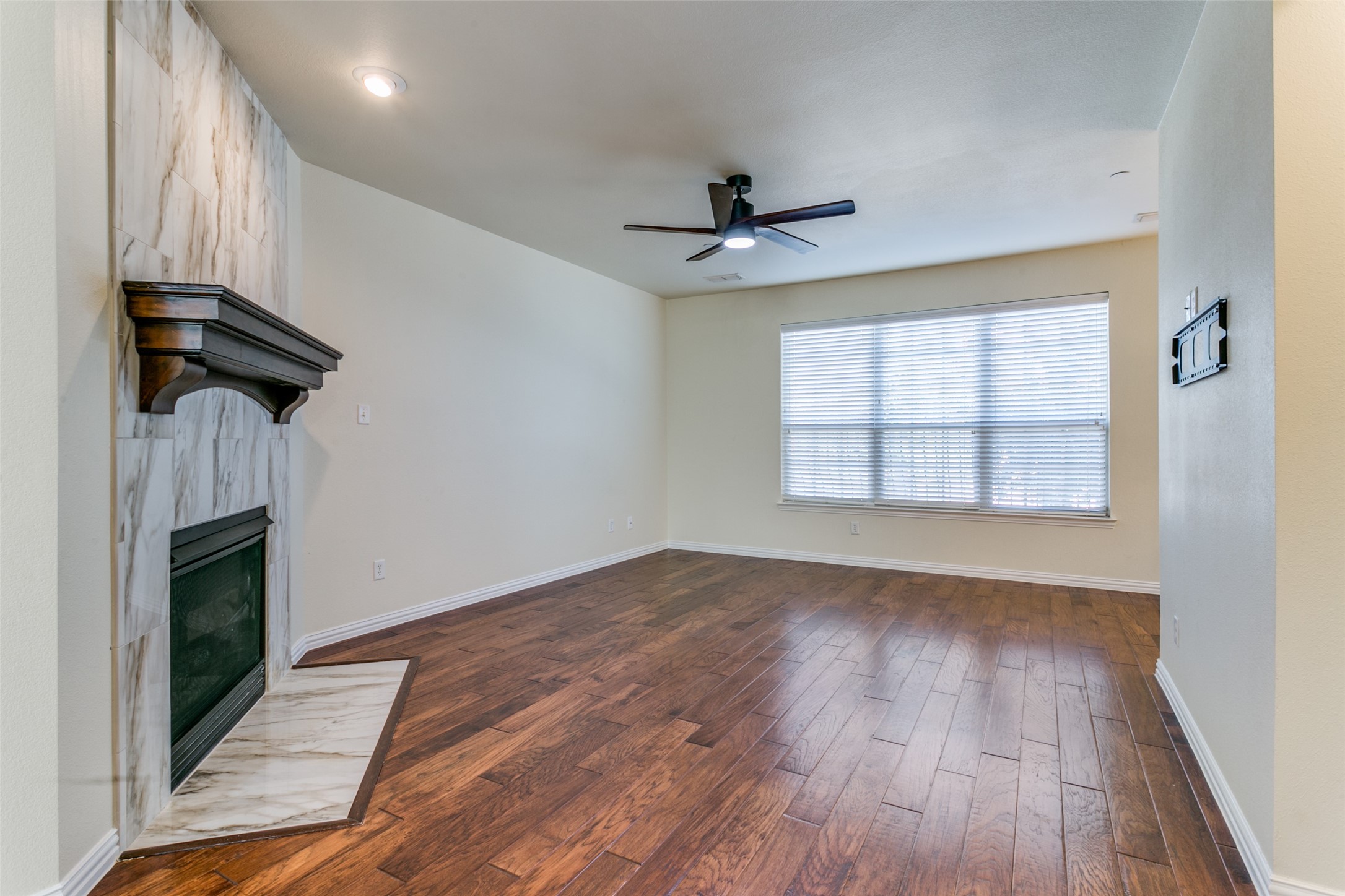 2594 Jacobson Drive Lewisville TX 75067