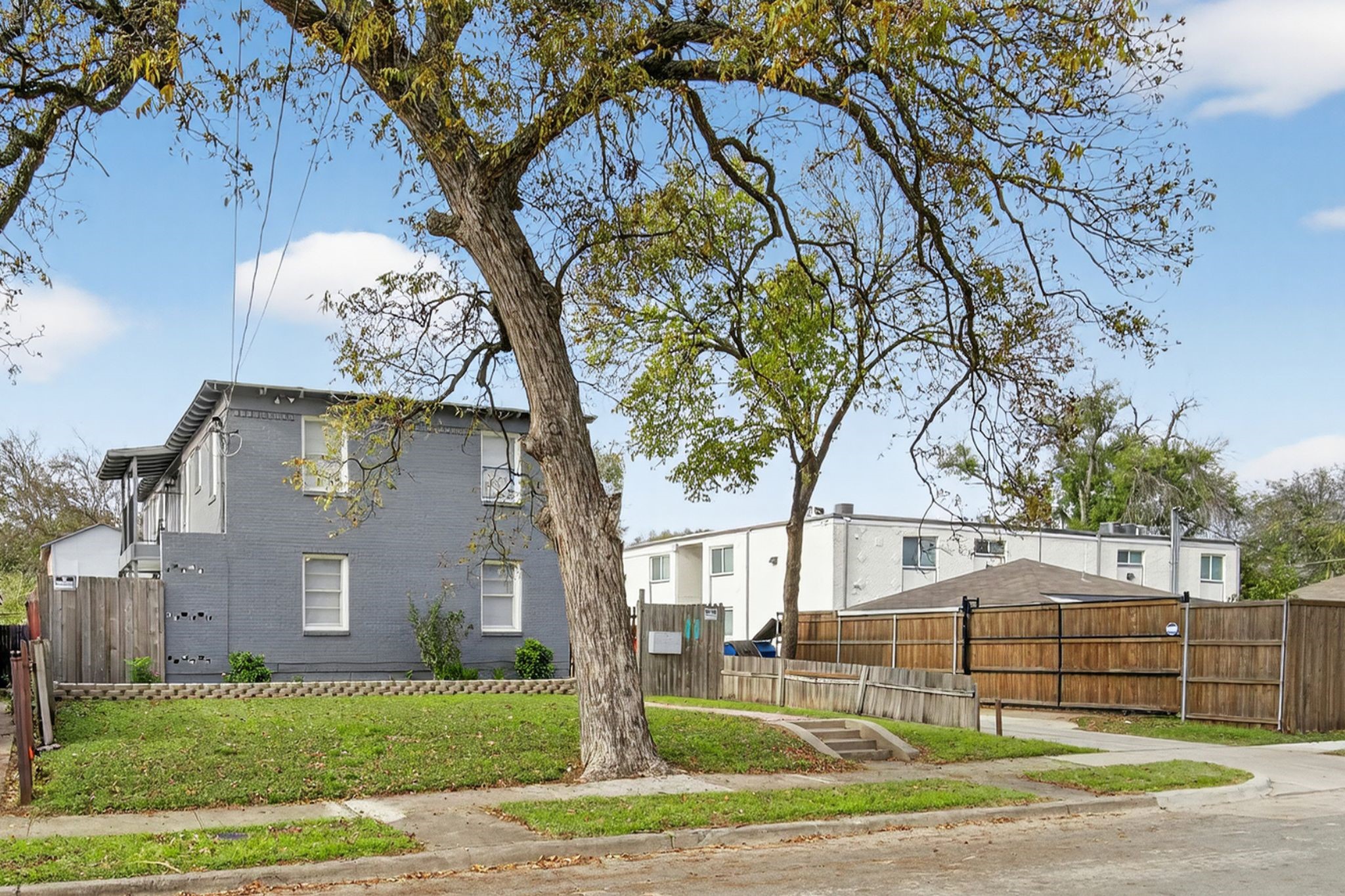 4723 Tremont Street Dallas TX 75246