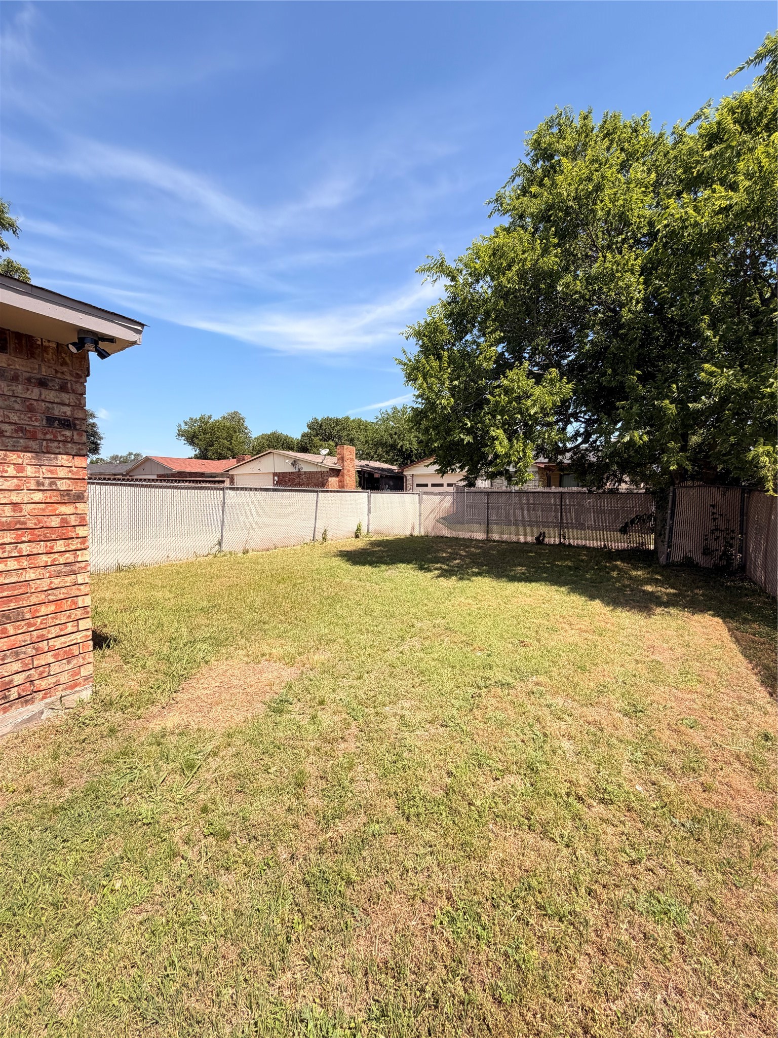 7327 Cave Drive Dallas TX 75249