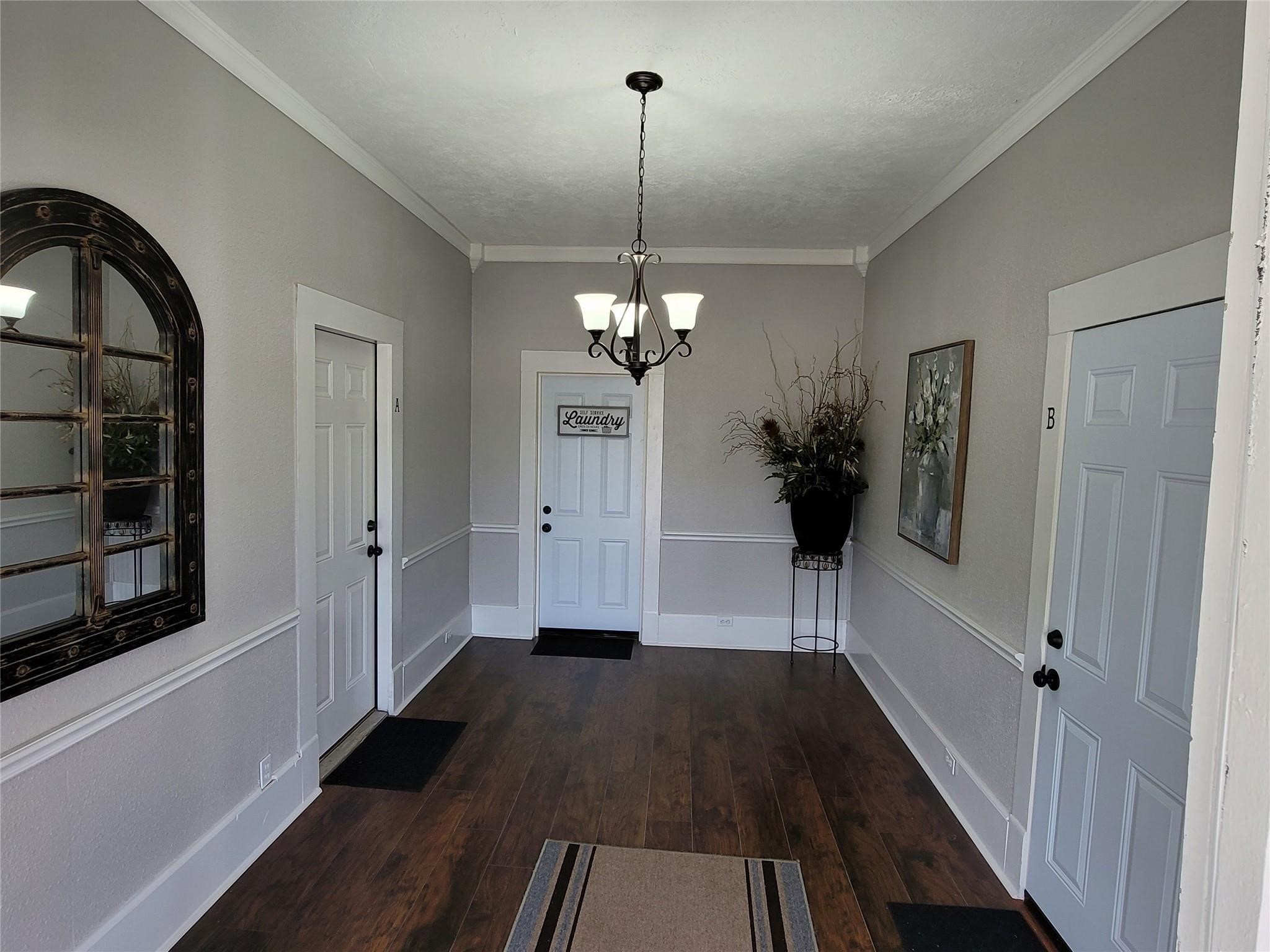 1103 E Moore Avenue Terrell TX 75160