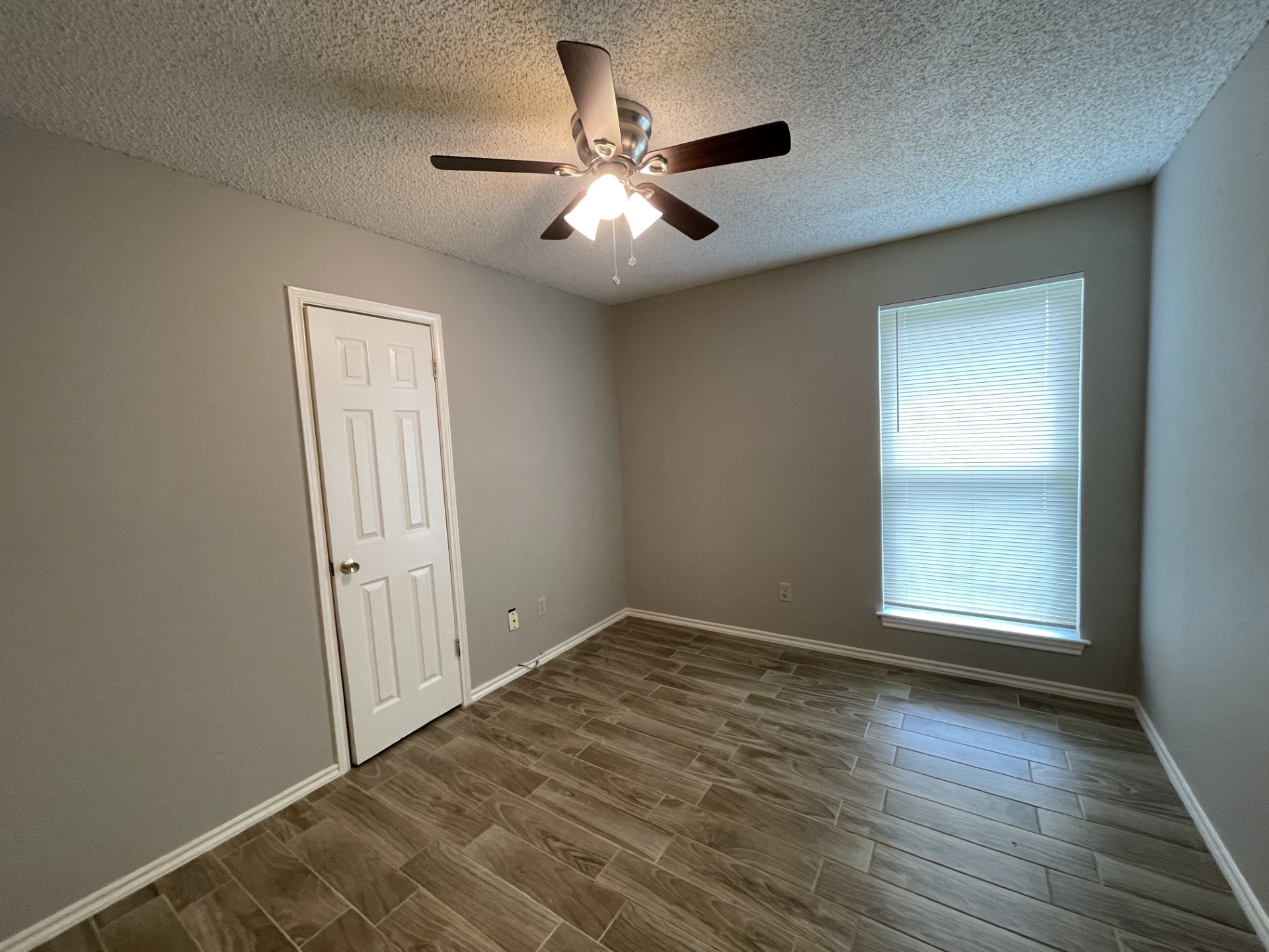 3718 French Wood Drive Arlington TX 76016